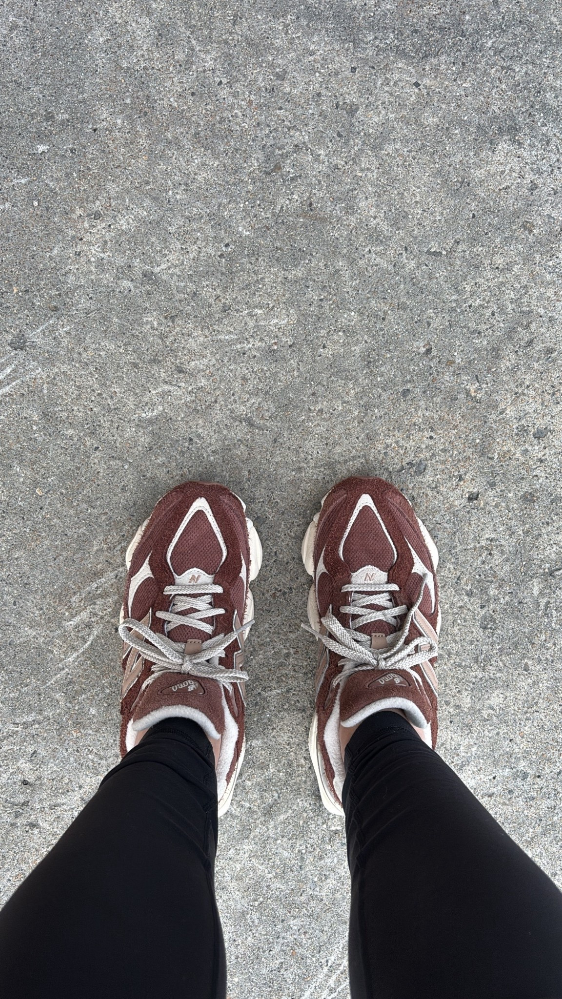 S T Y L E / in my brown era…& these new balance canada sneakers are perfect for it 🤌🏻🤎 tts


#LTKshoes #LTKcanada