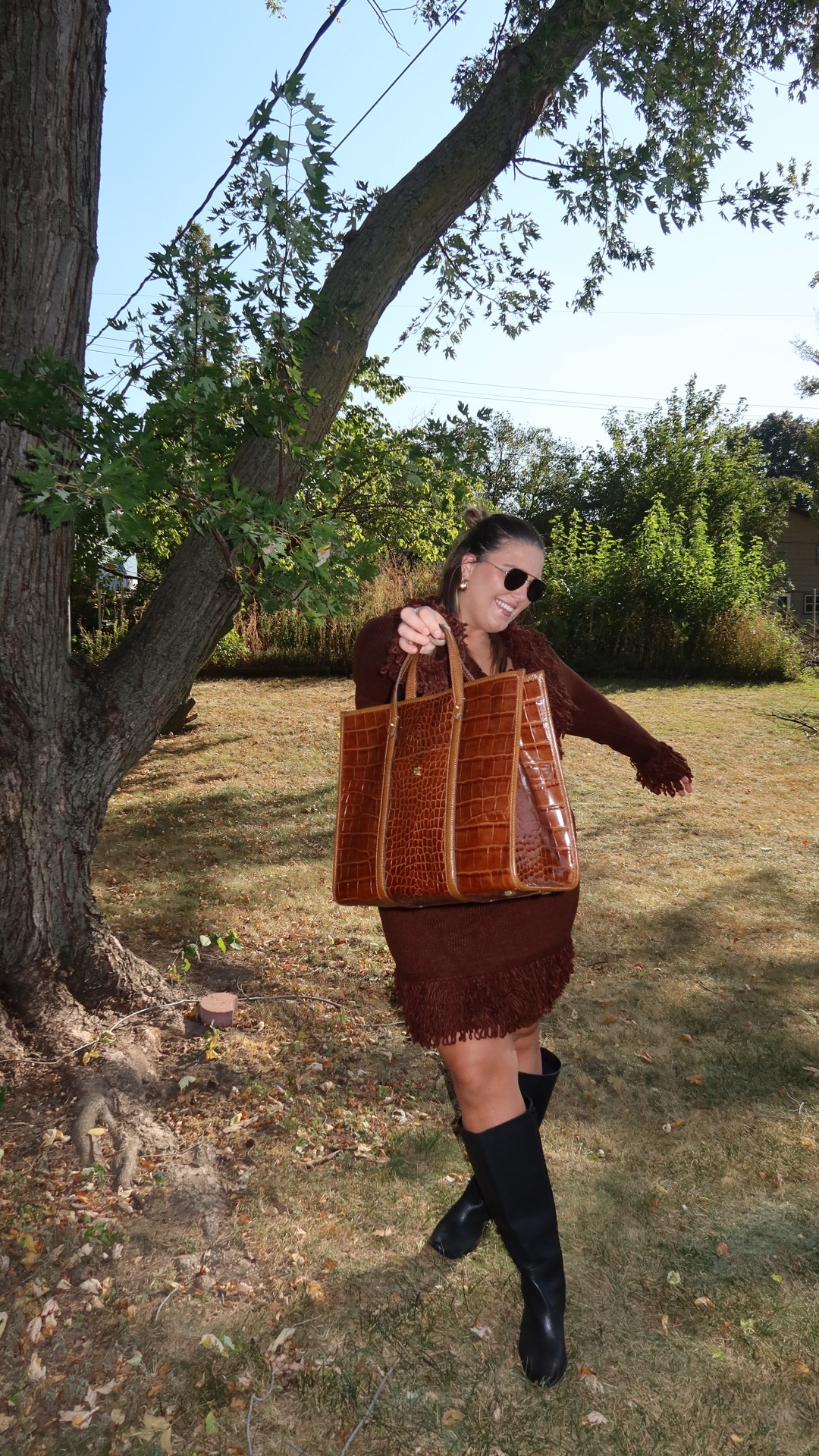 Use code Kaylee10 for 10% off ! 

#EricJavits, #FallEssentials, #ElegantStyle, #ChicAccessories, #FallFashion, #FashionStatement, #TimelessElegance, #ad

#LTKSeasonal #LTKStyleTip #LTKItBag