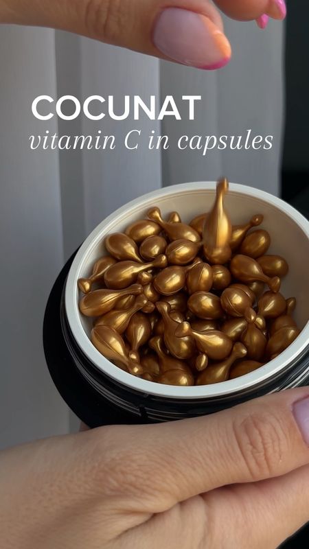 Why Vitamin C in capsules are better? 
@Cocunat created a product which doesn’t oxisidize quickly and doesn’t lose power when exposed to light and air. So the capsules increase the life span and  are more effective. 
#Cocunat #ad

Advanced skincare • Mother’s Day gift idea • skincare routine 

#LTKbeauty #LTKVideo