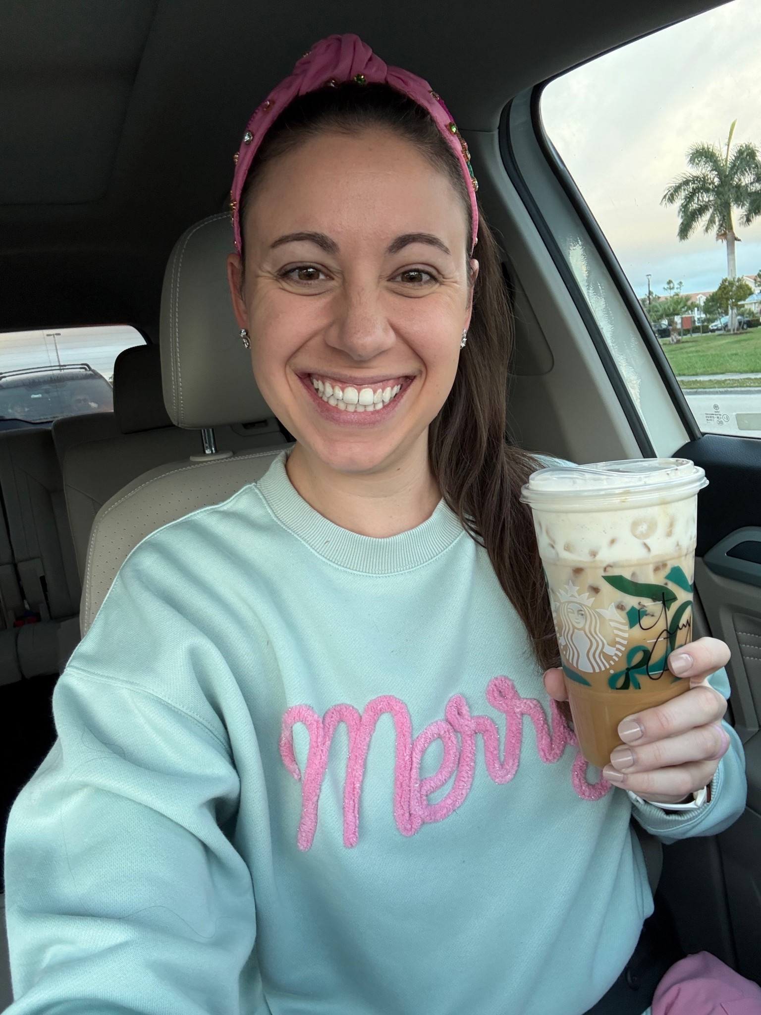 Holiday vibes only with this Merry sweatshirt from Etsy and my festive headband! 

#LTKmorningroutine #LTKootd #LTKHoliday
