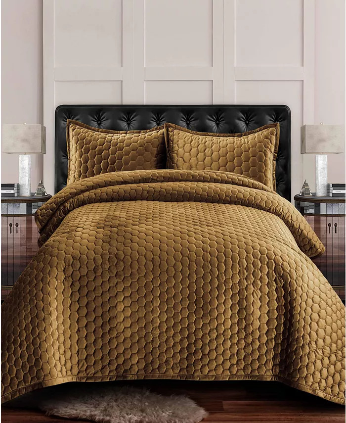 Lugano Honeycomb Velvet Oversized Solid 3 Piece Quilt Set, Queen | Macys (US)