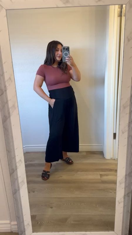 Petite friendly fashion! Amazon fashion

The most comfortable pants from amazon!! I am 28 weeks pregnant so wearing a size medium 22 inch inseam (pre-pregnancy I would have worn a small) and top size medium

Amazon finds, amazon fashion

#LTKbump #LTKfindsunder50 #LTKtravel