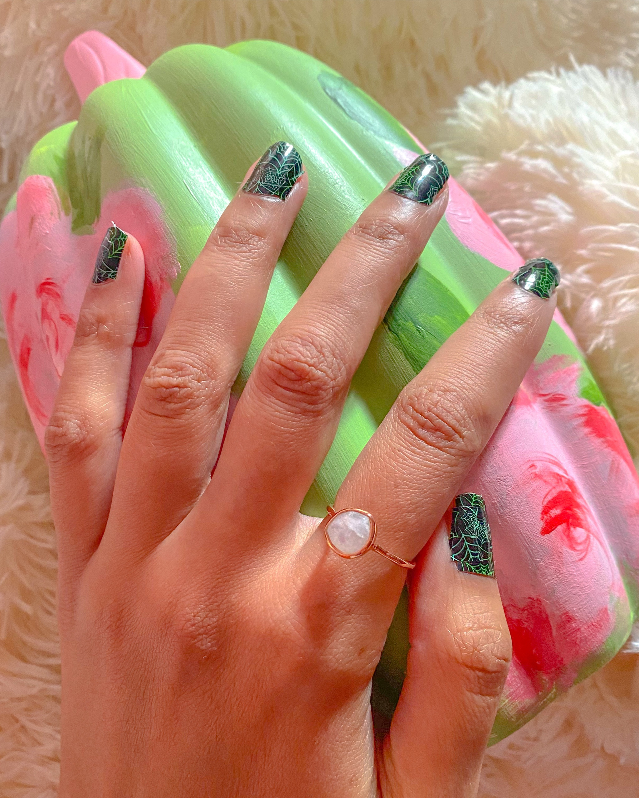 Moonstone, cobwebs and pumpkins 🕸️🎃

Use code MVINSIDER20-3CC3 for 20% off

@monicavinader
#MVInsiders
#MVMani
#MonicaVinader
#Gifted


#LTKstyletip #LTKeurope #LTKHalloween