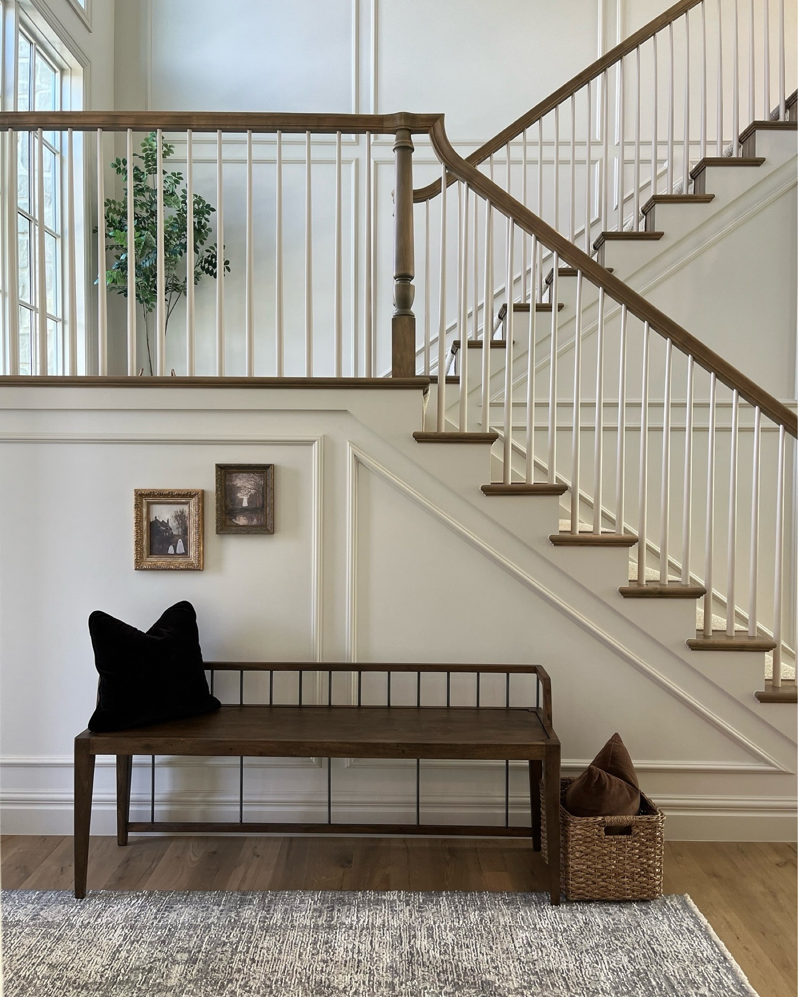 Entryway decor

#LTKSaleAlert #LTKStyleTip #LTKHome