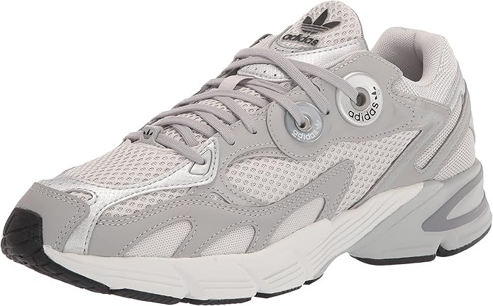 adidas Originals Women's Astir Sneaker | Amazon (US)