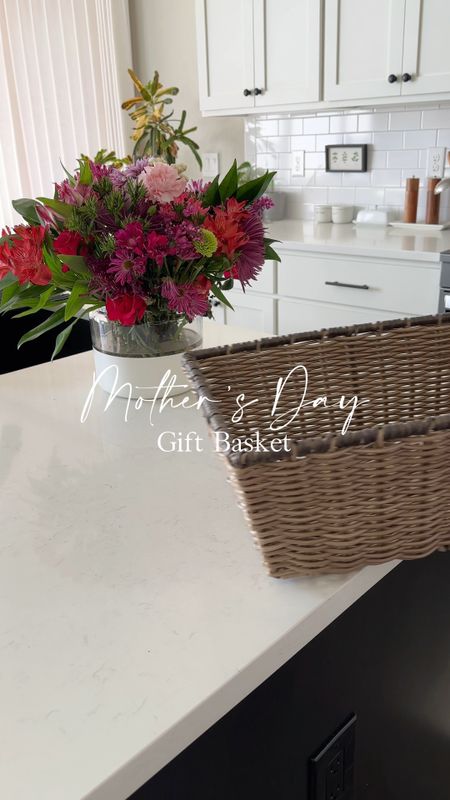 Mother’s Day gift basket idea!

#LTKFindsUnder100 #LTKVideo #LTKGiftGuide