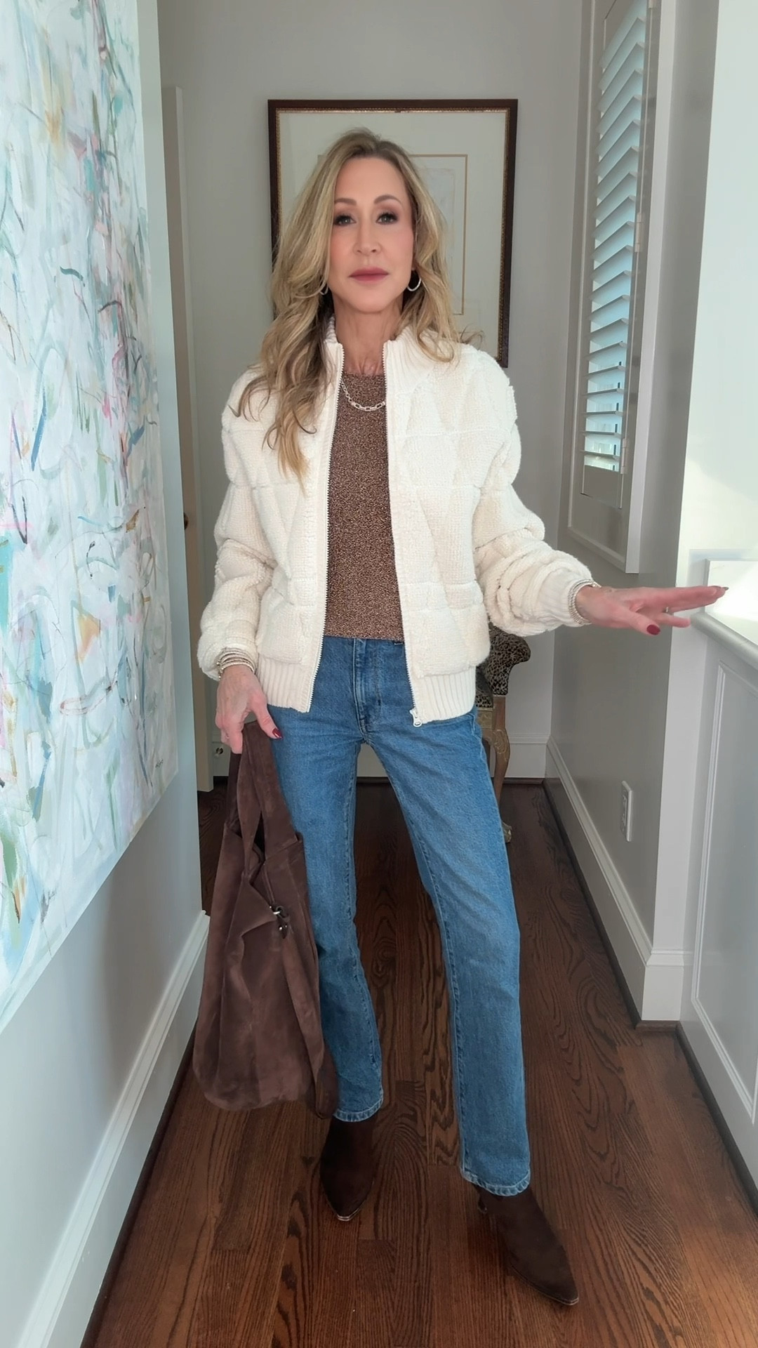 Gold sparkly top paired with AYR jeans, brown suede booties, a cozy knit bomber jacket and chocolate brown suede booties 


#LTKootd #LTKHoliday #LTKSeasonal