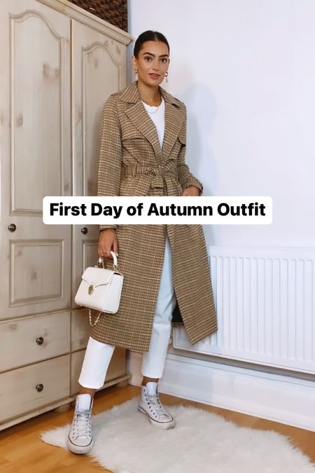 Autumn Fall outfit idea 🍂 
Check trench coat - similar linked
Basic top - linked, I wear size 10
White jeans - linked, I wear size 4 (size down)
Bag - linked
Hi-top leather converse - linked, true to size 

#LTKSeasonal