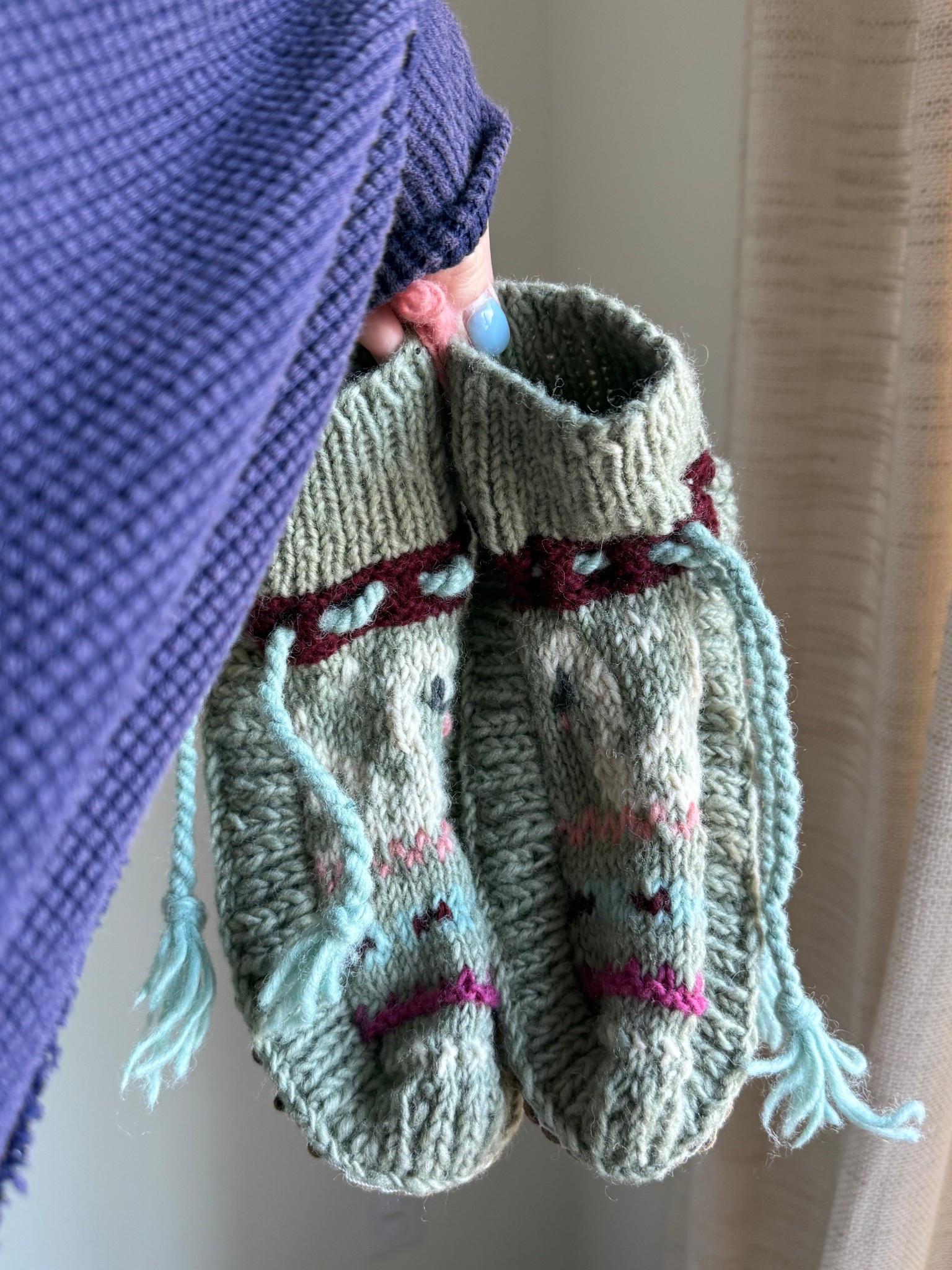 can’t wait to wear these, cozy around the house! would be such a cute gift for her! 

#LTKHoliday