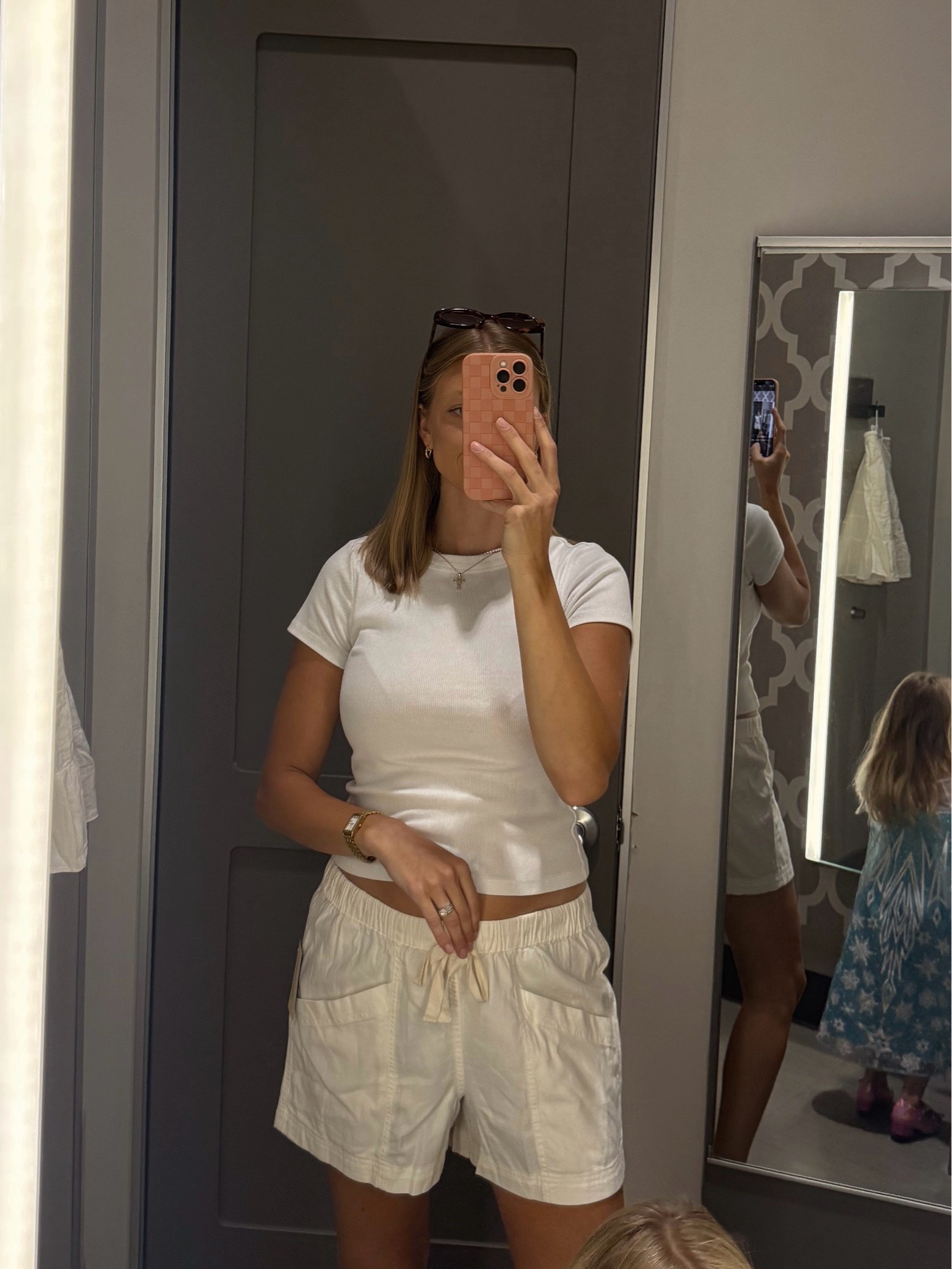 The PERFECT pregnancy shorts! 4 months pregnant and they are perfect 🙌 so comfy on my belly!