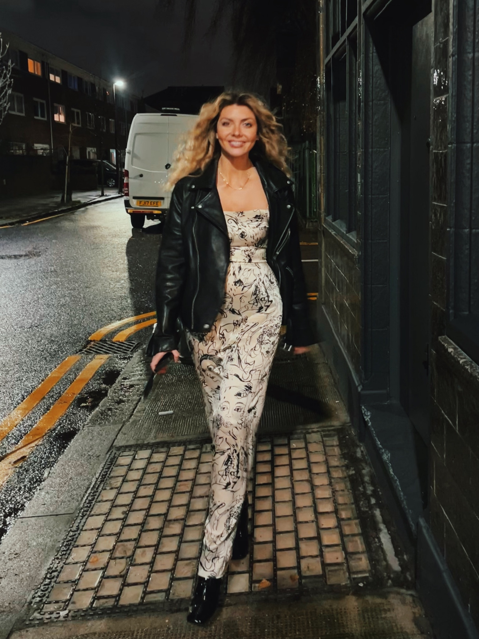 The perfect oversized leather jacket 🖤 it’s a men’s and I went for a size M! This dress comes in so many other patterns too, perfect occasion wear, holidays and weddings x


#LTKsalealert #LTKwedding #LTKeurope