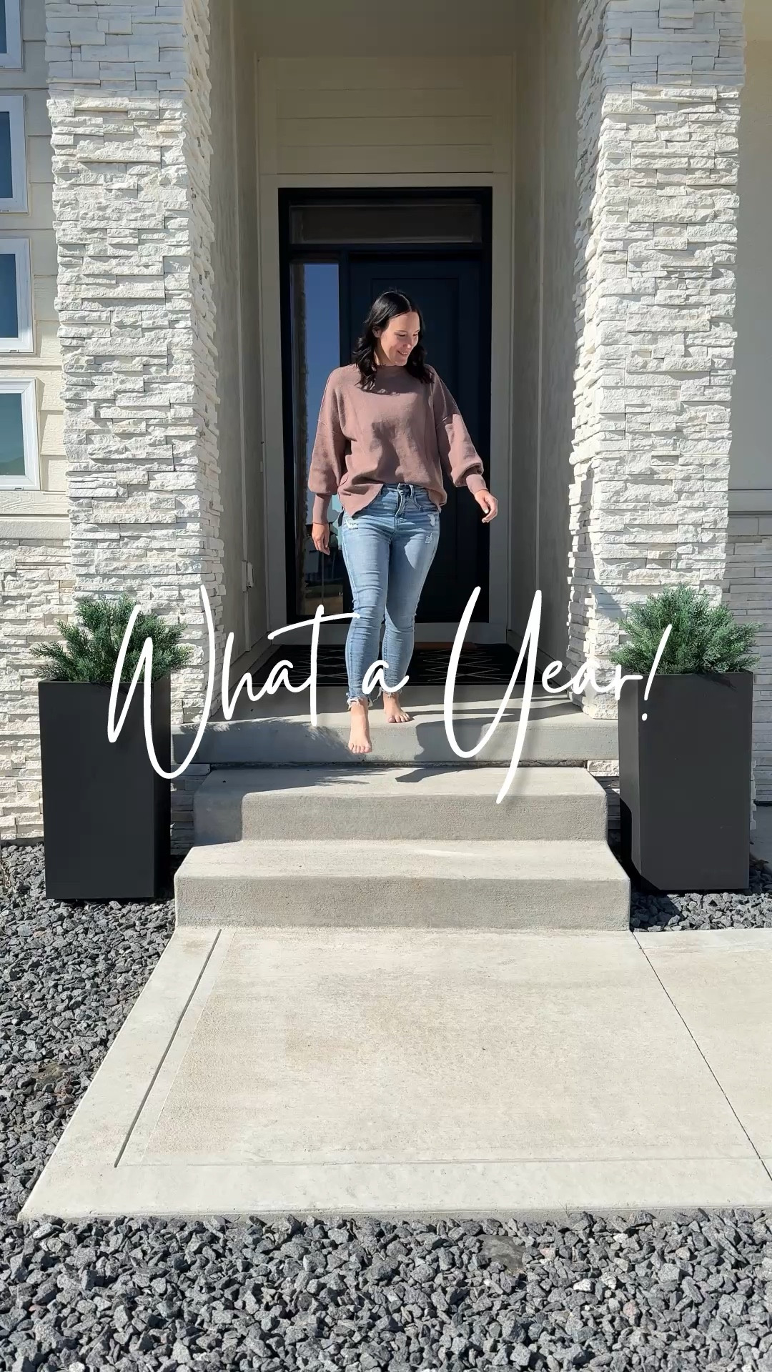 Looking for a links? Comment below what you are looking for and I’ll grab it for you! 

#LTKStyleTip #LTKWatchNow #LTKHome