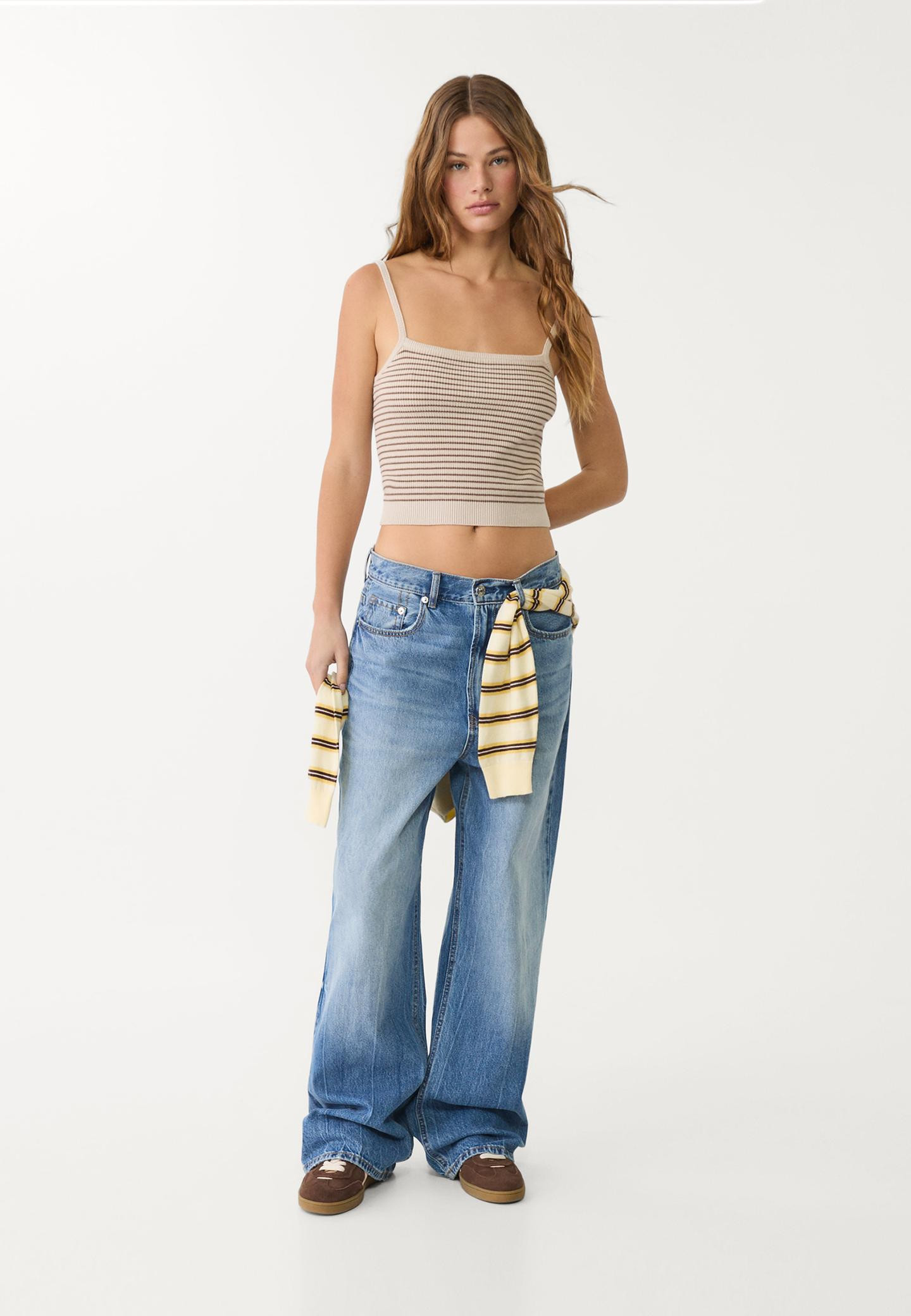 D88 Wide-leg baggy jeans | Stradivarius (UK)