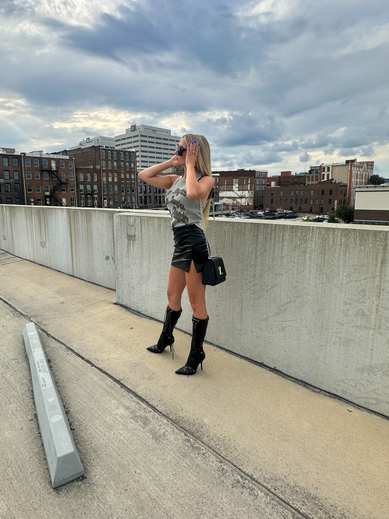 Fashion nova TOP

#LTKfindsunder50 #LTKGiftGuide #LTKxPrime