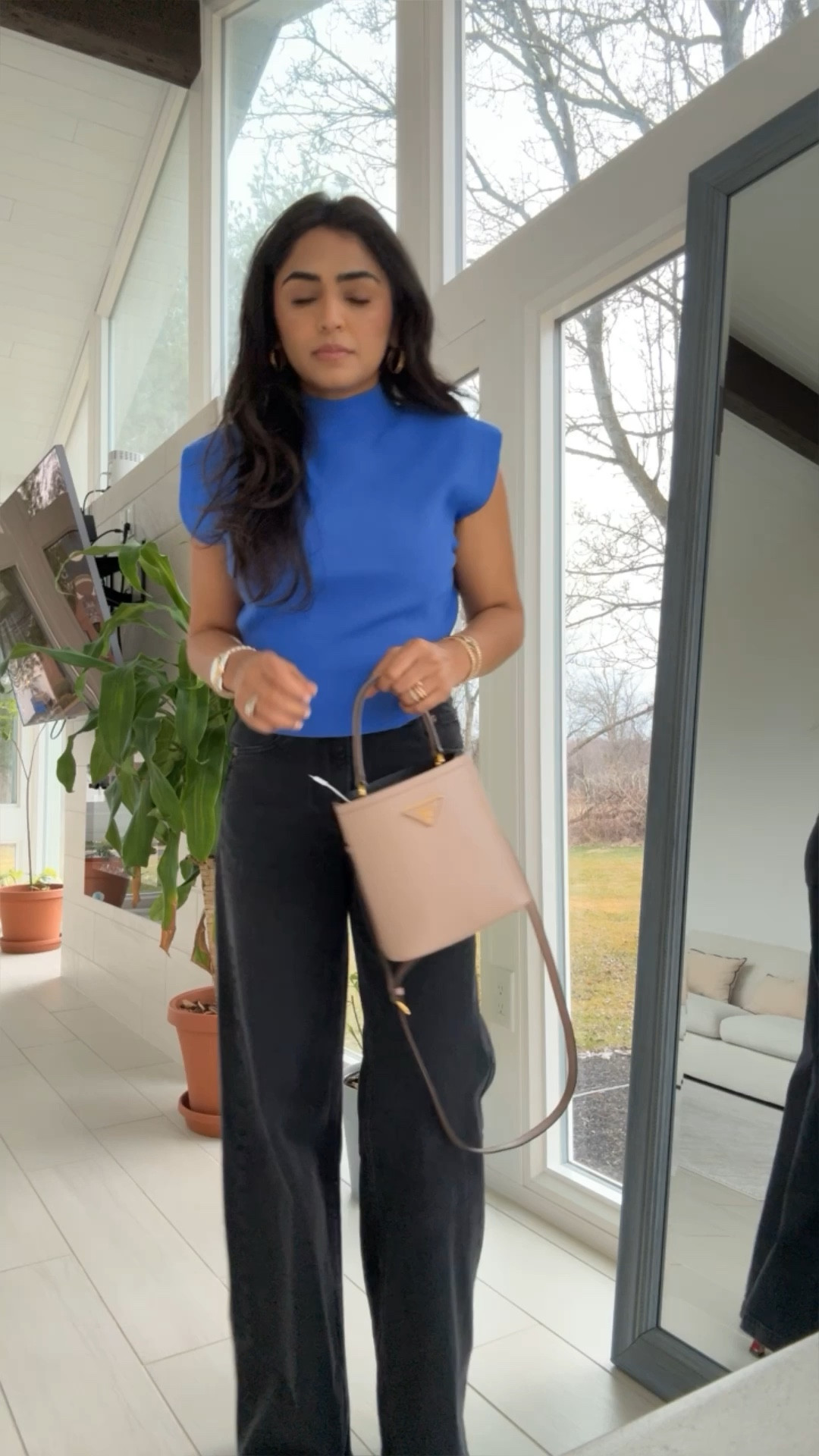 Wearing size 26 R in the jeans. I’m 5’2” for reference and with kitten heels they were the most perfect length !! The bag is Prada ! Couldn’t find a link for the shoes ! Everything else is linked !