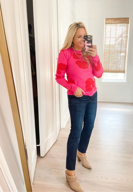 The cutest red and pink leopard print sweater. Wearing a small. Code FANCY15 for 15% off  

#LTKsalealert #LTKstyletip #LTKunder100