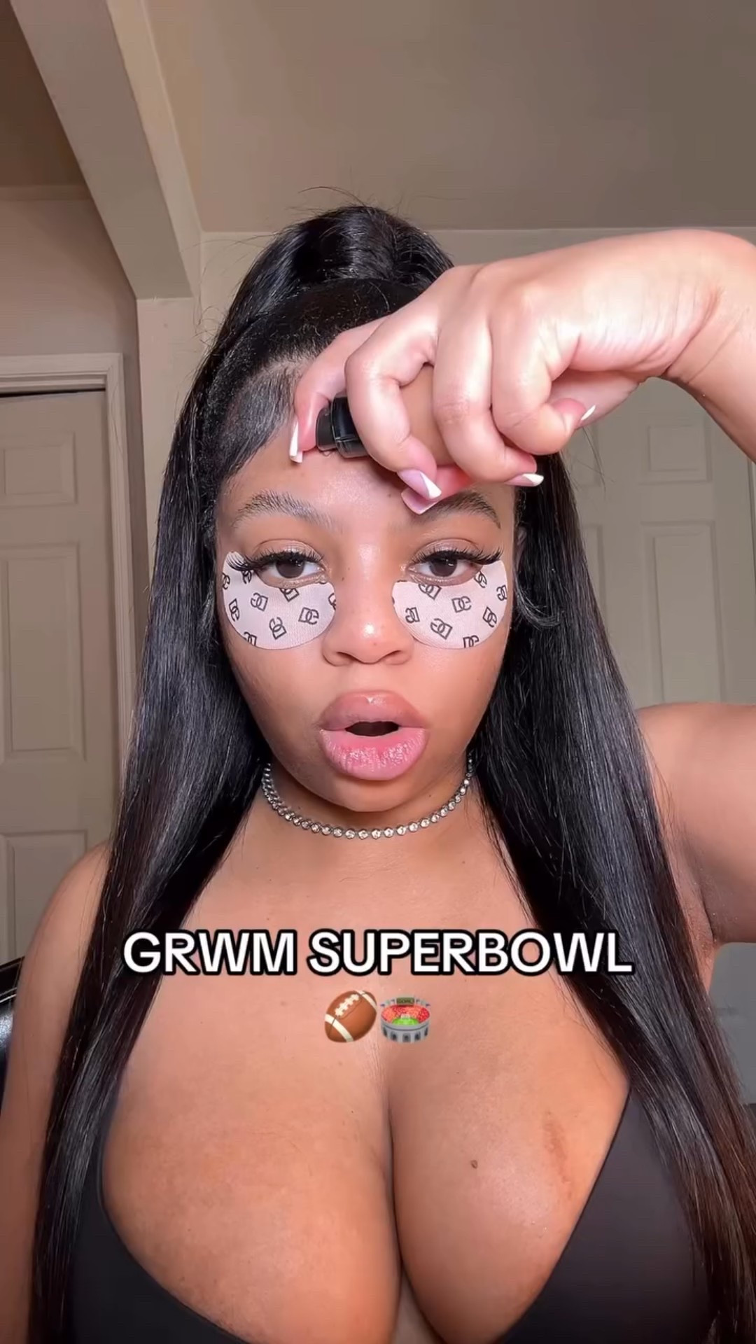 Get ready with me for the Super Bowl makeup #superbowlsunday🏈 #grwmmakeup #grwmreels
