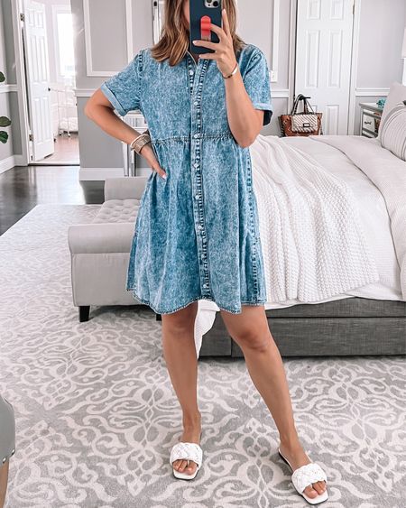 The absolute best denim dress ever!! This is the color “bay blue” runs true to size. Wearing size small 👏🏻

#LTKStyleTip #LTKFindsUnder50 #LTKSeasonal