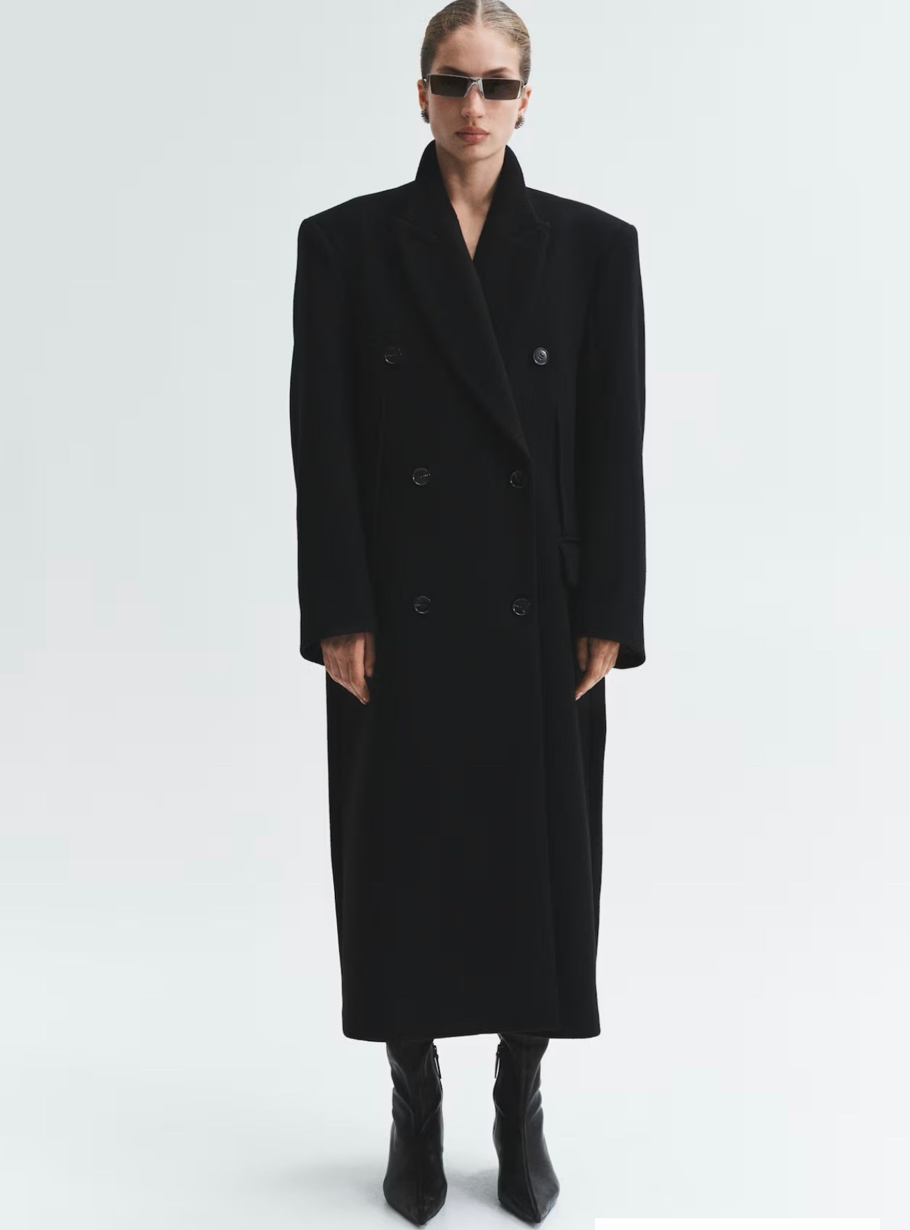 H&M Studio has the best outerwear! I went a search to find this wool coat. It’s the perfect wool coat for fall and winter. 
I had to size down to a medium to get the look I wanted. If you’re looking for a coat that is the outfit this is what you need in your closet! 

#LTKMidsize #LTKSeasonal #LTKStyleTip