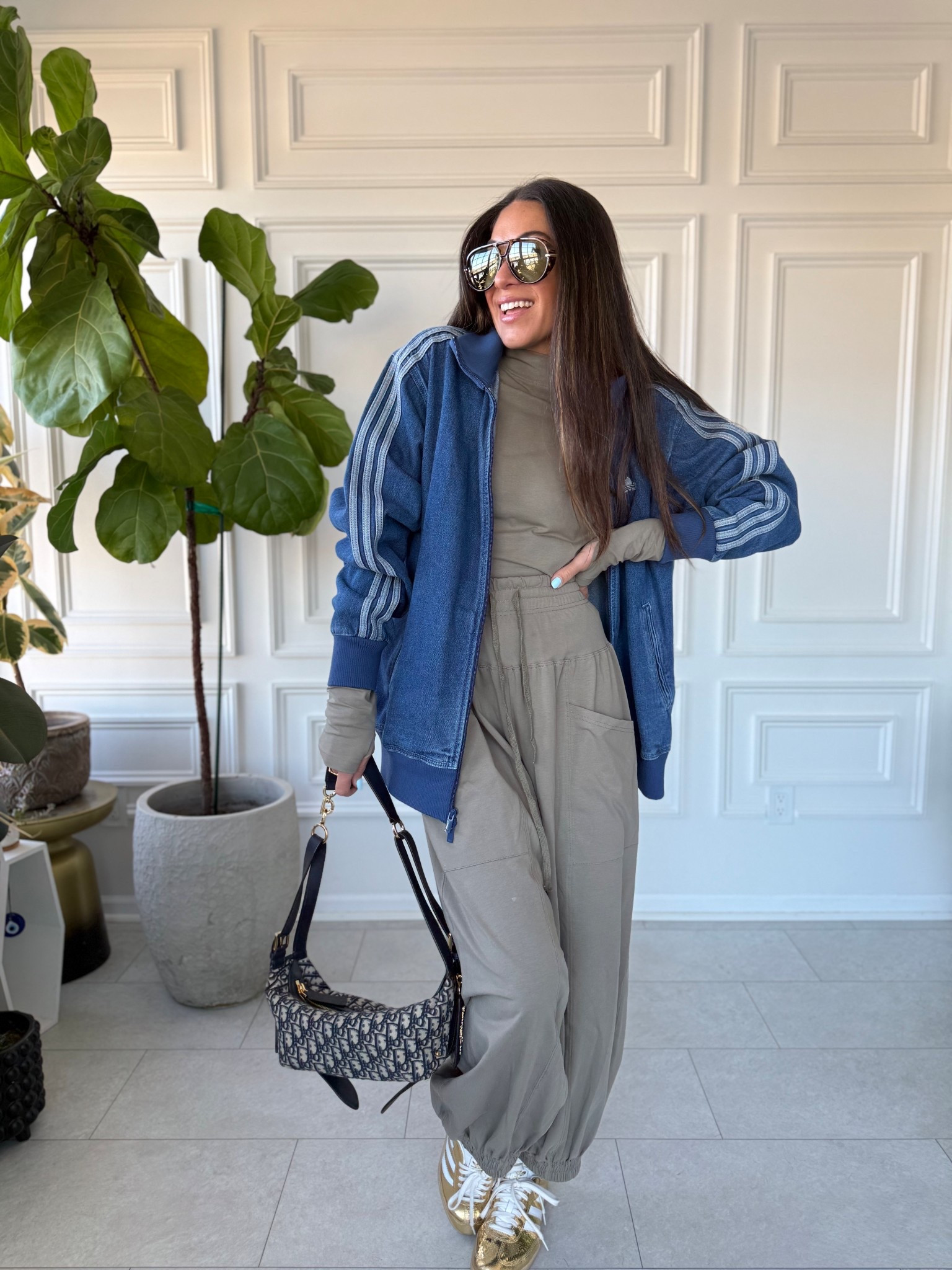 Easy matching set from KizChi.com layered with an adidas denim jacket 🤍 comfy, cool, and on repeat 💥
•In the Small matching set | Large denim jacket•

#LTKValentine #LTKootd #LTKgrwm