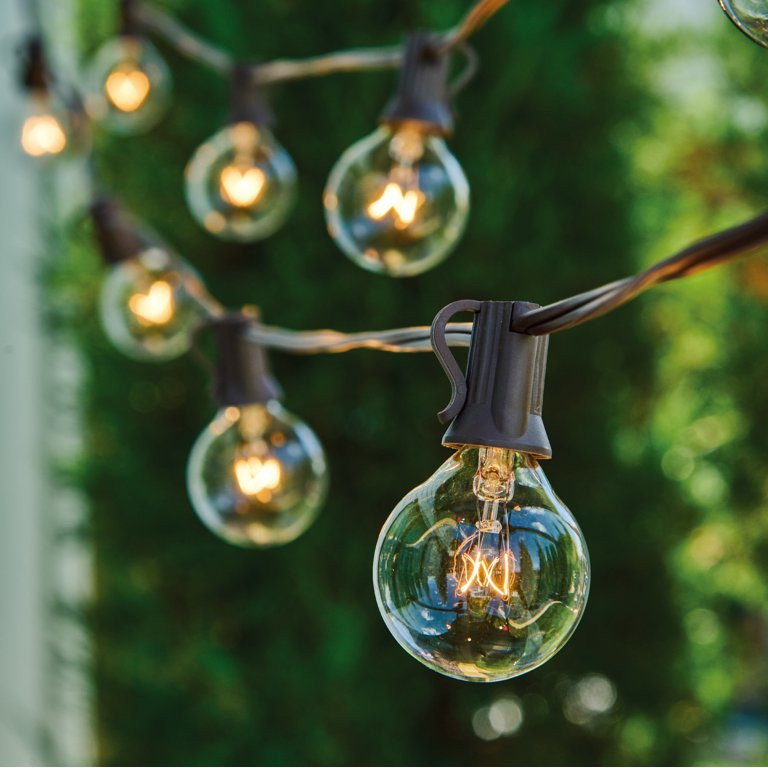 Better Homes & Gardens 20-Count G40 Clear Glass Globe Outdoor Patio String Lights | Walmart (US)