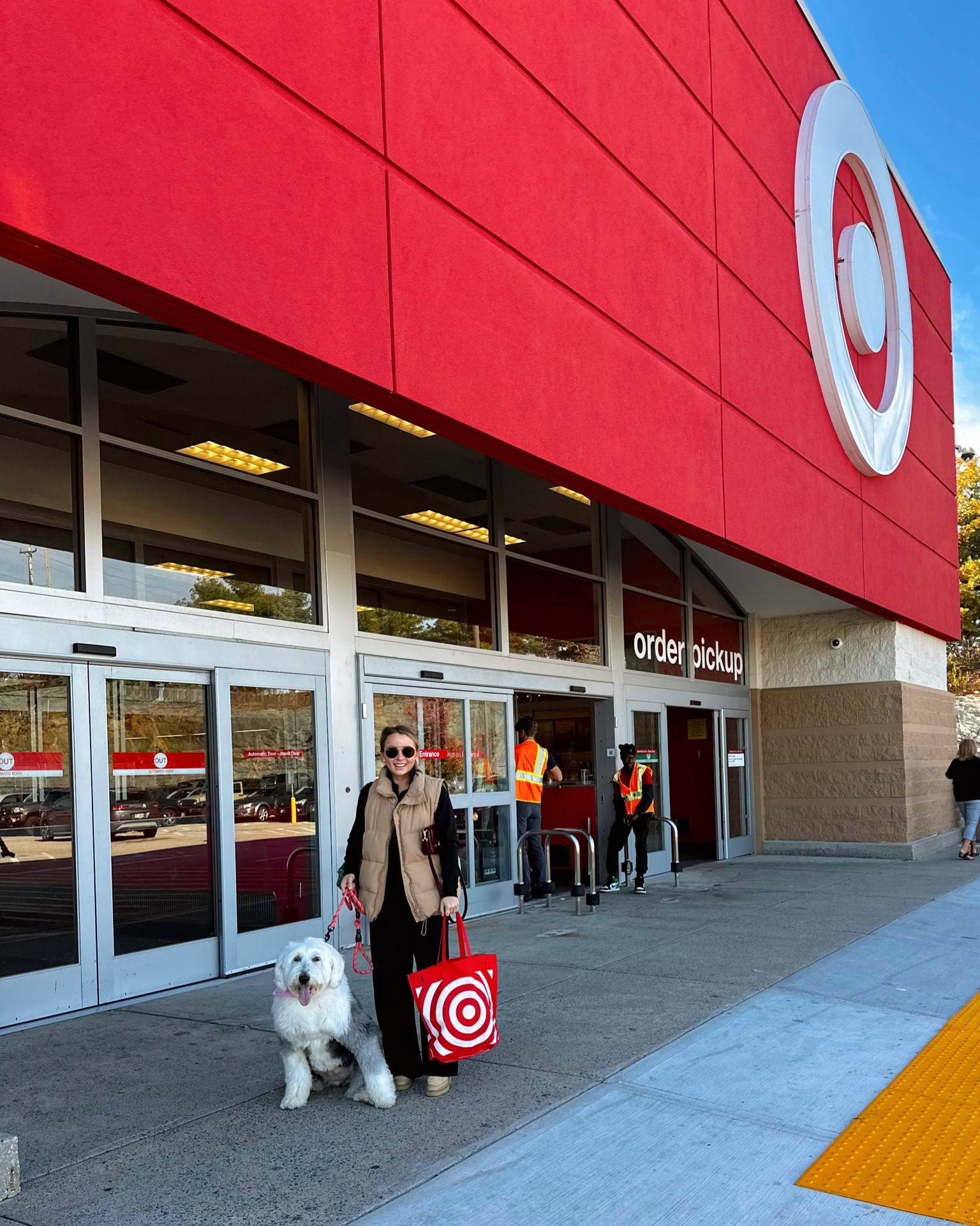 Shoutout to @zukespets for creating treats that are made with such real + natural ingredients that are actually good for her health!! They have a "Hip and Joint" recipe too that I'll link here as well ♥️ @Target @Shop.LTK 
#ad #Chooseyouradventure #Zukespack #letsgozukes #TargetPartner #Target #liketkit 