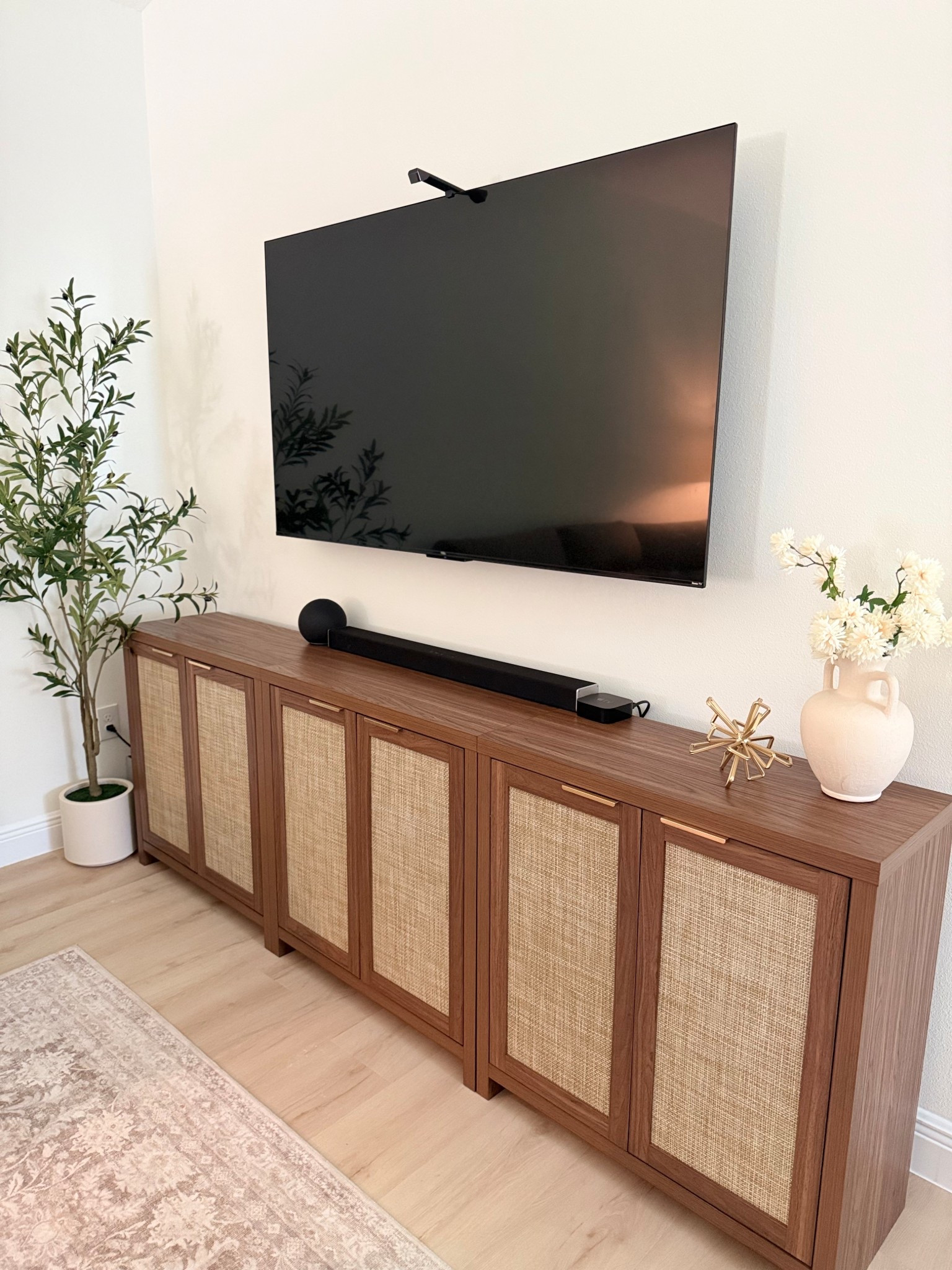 High-end look for less 🤎
Neutral TV console from Walmart that elevated my whole living room ✨
Everything linked #LTKHome #AffordableHome