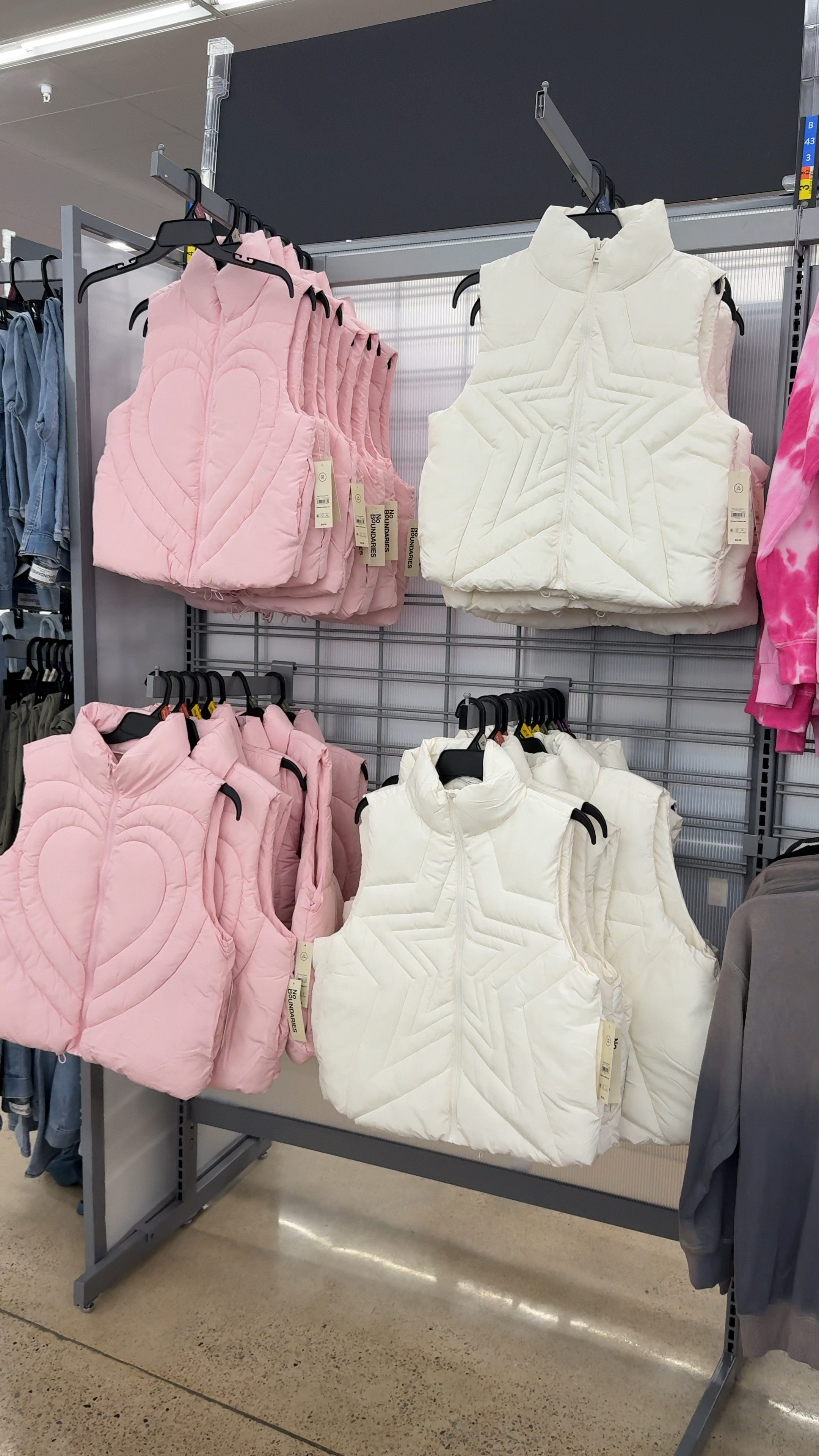 Cute puffer vest with star design (heart is not online at time of posting)

Spring fashion, spring outfit, winter fashion, winter outfit 

#LTKStyleTip #LTKSeasonal #LTKFindsUnder50