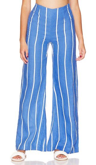 FAITHFULL THE BRAND La Plage De Mau Pant in Blue. - size L (also in XL, XXL) | Revolve Clothing (Global)