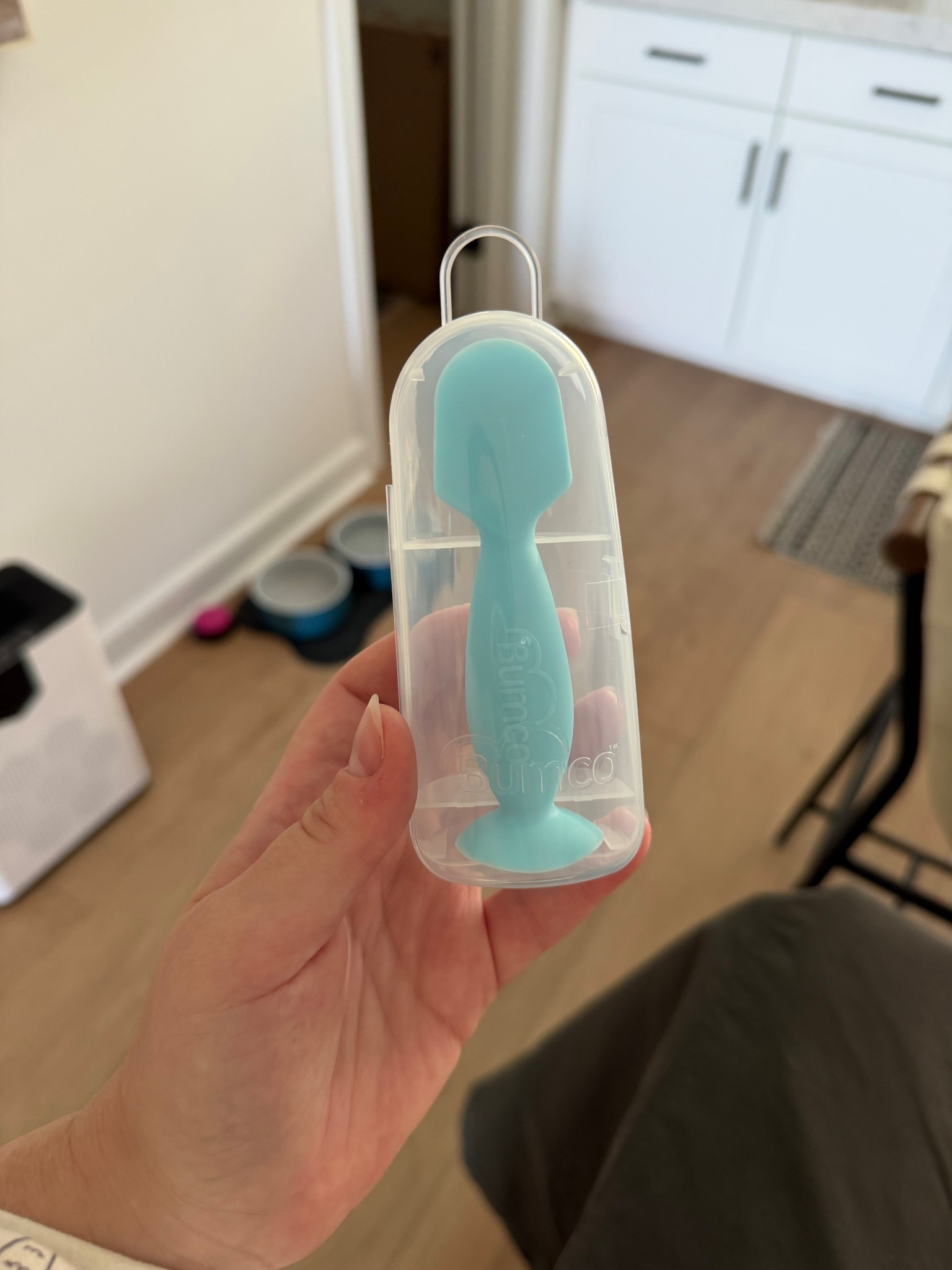 I’ve accepted that I’m officially a bum brush person 😂 When I was pregnant I thought they were so silly and was convinced I’d never use one… now we love them. We keep one in the nursery and one in our living room changing area, and I realized I also don’t want diaper cream all over my fingers when we’re out.

So I found this mini bum brush for the diaper bag and it’s honestly perfect — small, adorable, and actually makes diaper cream so much less messy.

bum brush, diaper cream applicator, mini bum brush, travel bum brush, diaper bag essentials, diaper change essentials, diaper rash cream, diaper cream, newborn essentials, baby essentials, baby must haves, first time mom, postpartum essentials, nursery essentials, changing table essentials, on the go baby essentials