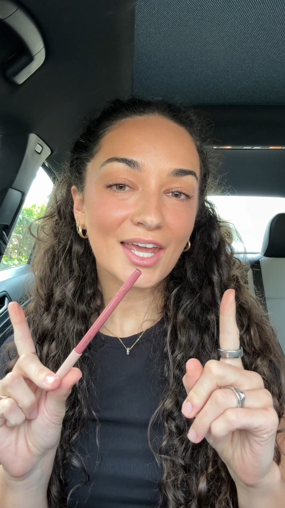 Lip combo of the day and ranting about throne of glass lol

shade: line leader in lip liner
sweet mouth in gloss

#LTKFindsUnder50 #LTKSeasonal #LTKBeauty