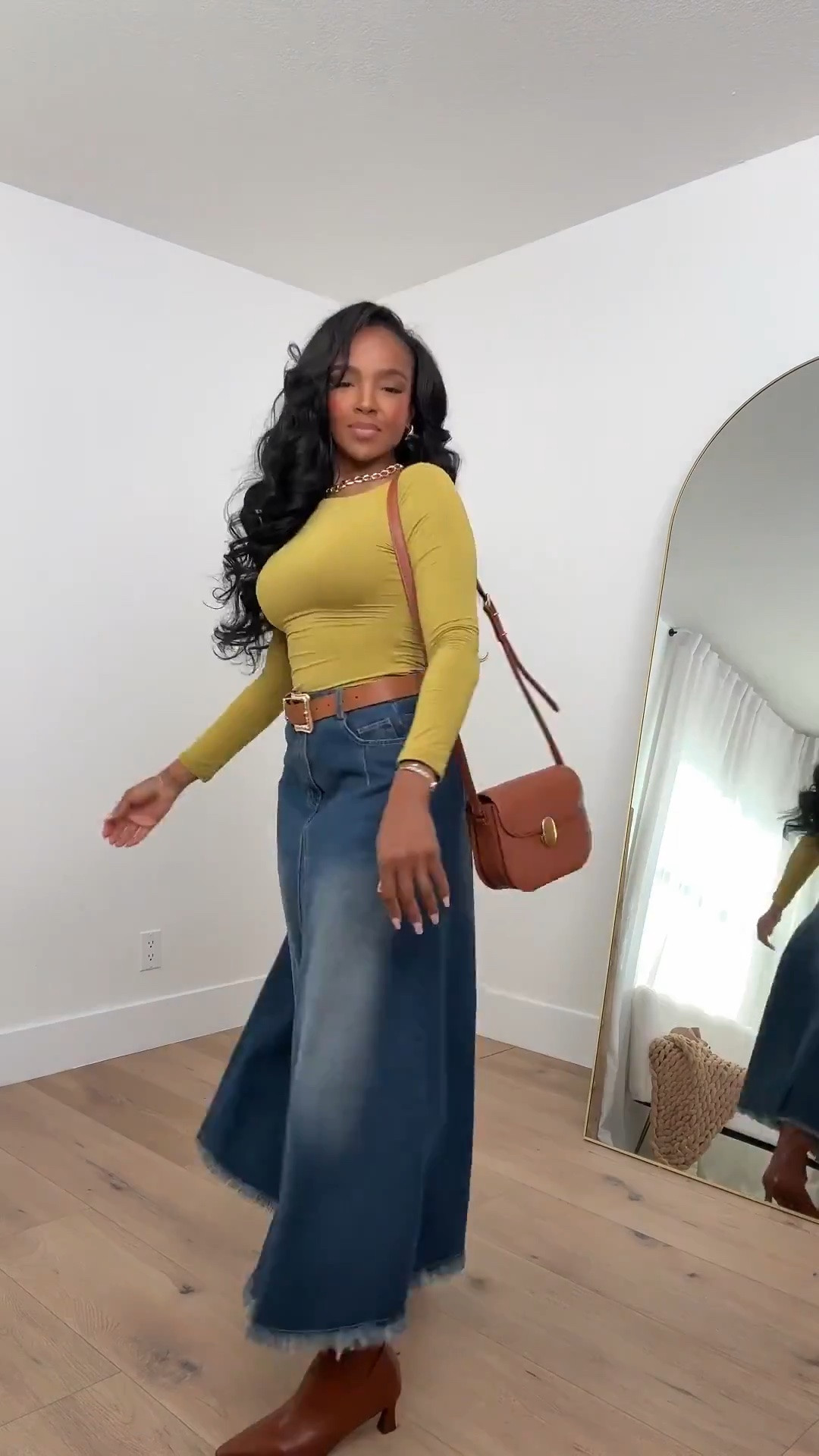 Everyday outfit✨ Everything from this look is linked below. 👇🏽

Wearing: Size Small | 5’4” | 140 lbs | 34D-27-40

📲   Download the FREE LTK app & follow me (@kirasfashionfinds) to shop all my daily finds.  #LTKootd #LTKPetite #LTKU