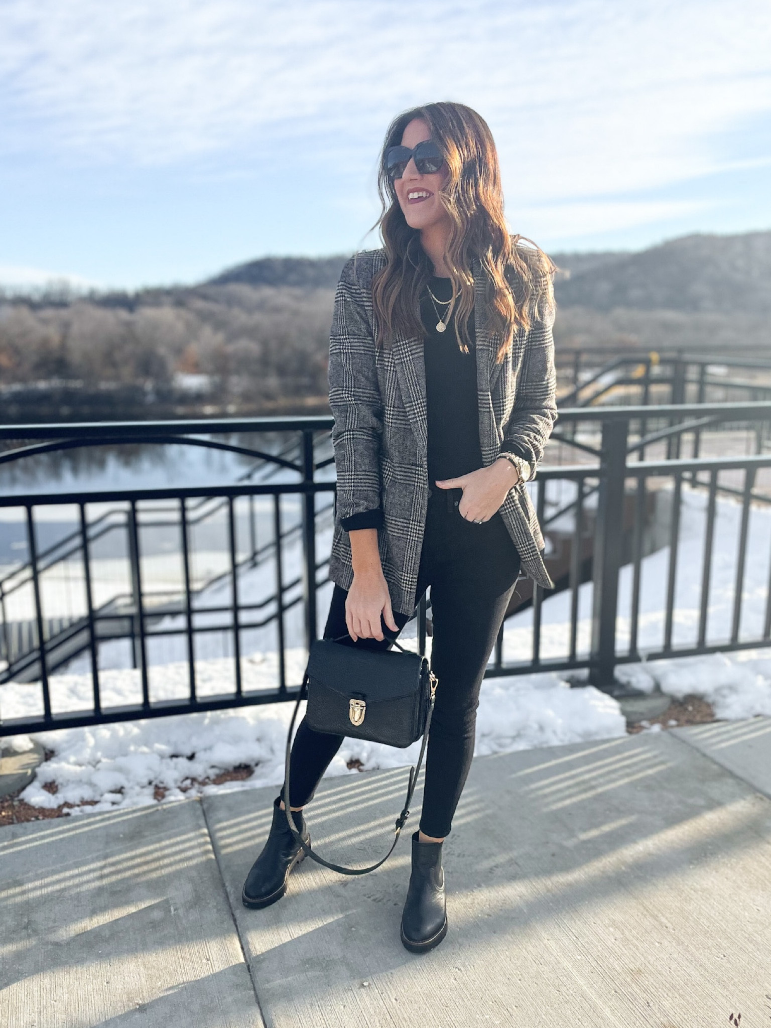 Happy Sunday!!!

Blazer - small
Bodysuit - small tall
Jeans - 27 regular 