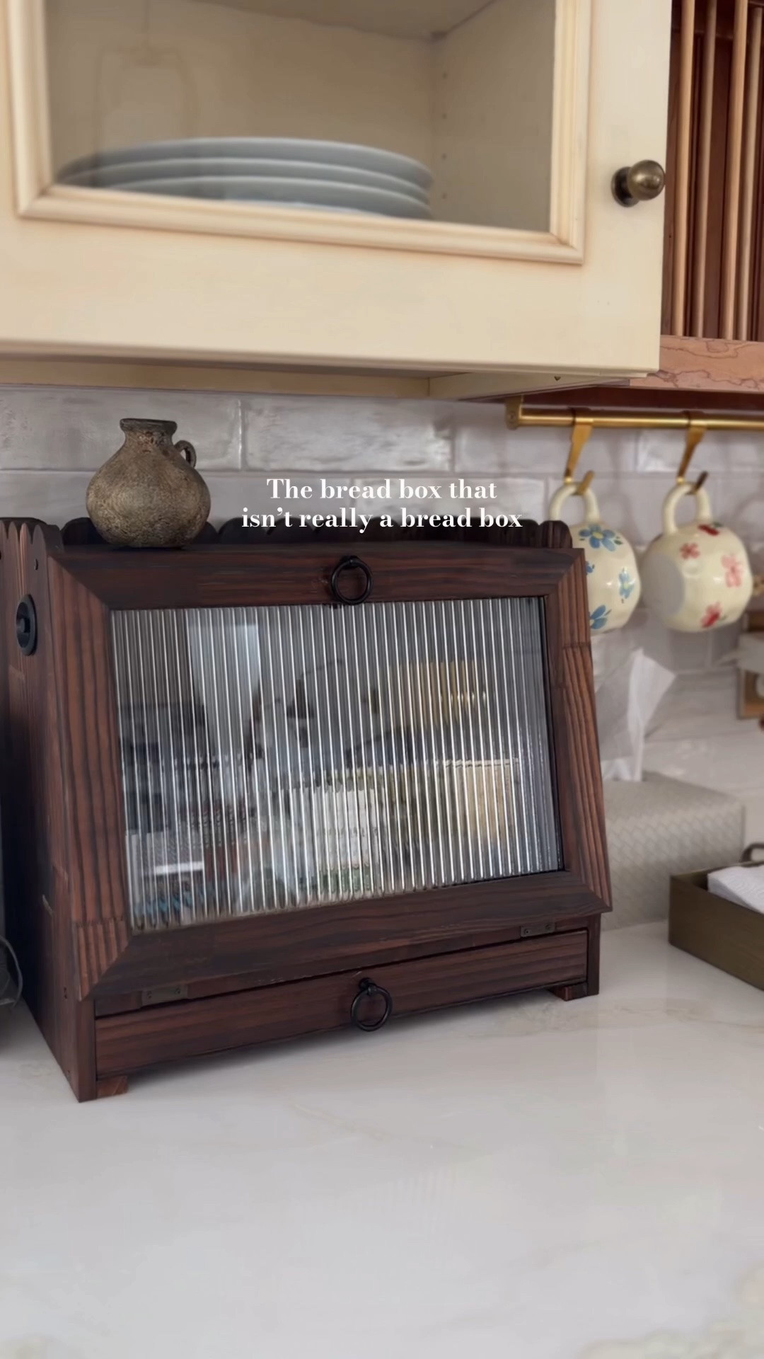 My favorite hidden storage hack? A bread box. 🤎

It hides the clutter, keeps countertops looking cozy, and adds charm at the same time. Sometimes the best organizing solutions don’t look like storage at all.

Follow for more cozy home hacks!

PS…this can be a great charging station as well!

#LTKHome #LTKSaleAlert