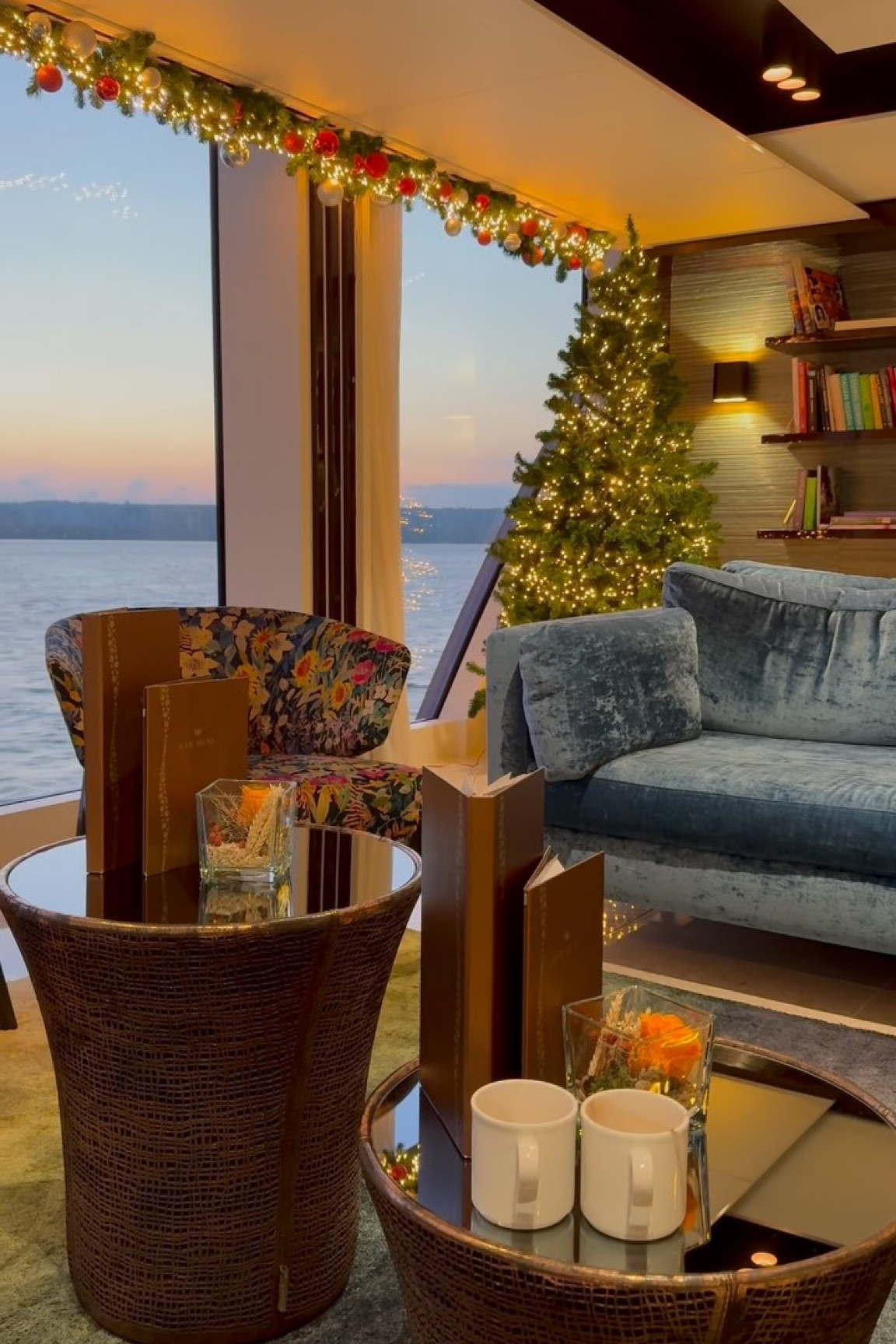 We so enjoy all the Christmas 🎄decor onboard our @AmawaterWays AmaMagna Cruise on the Danube through Eastern Europe. 🎁Each day we were delighted with additional holiday decor all over the ship. 

AmaWaterways ❤️is known for its elegant and festive holiday atmosphere, especially during their Christmas 🔔 cruises along Europe’s iconic rivers like the Danube or Rhine. Onboard, the ship’s decorations typically blend traditional holiday charm with a touch of luxury and sophistication.

#AmaWaterways #heartoftheriver #holidaydecor 
#christmasmarket #frannegoldstyle #christmasdecor 
#christmastree #easterneurope 

📸@miabingeimer
💃🏽@frannegolde 
🧥@noizeoriginal