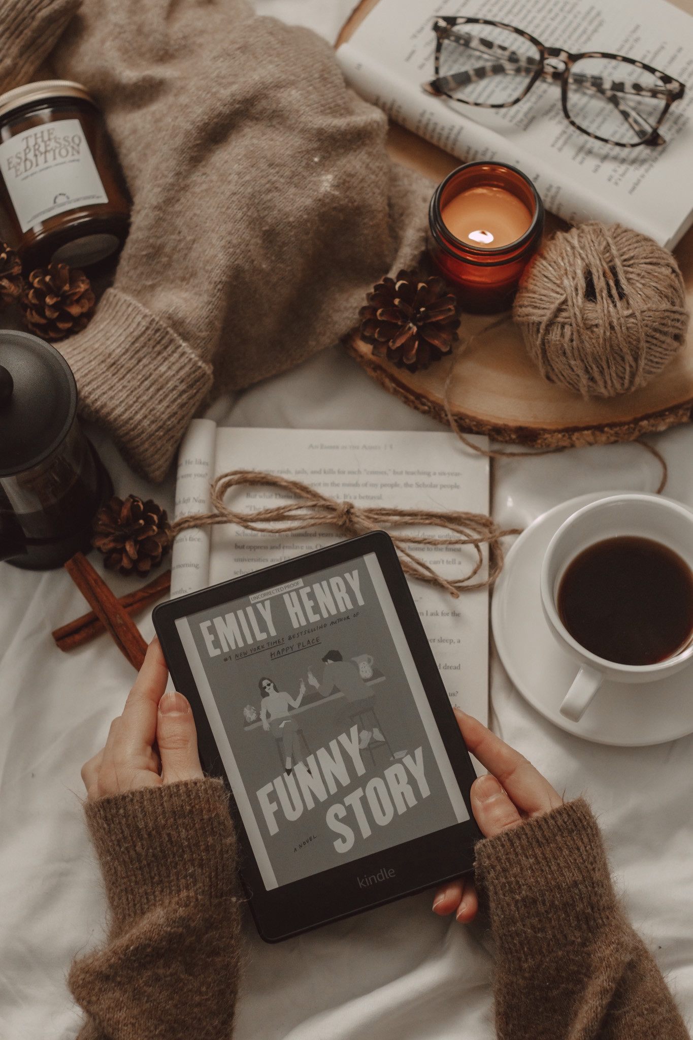 What’s does your Emily Henry book ranking look like? 📚
⠀⠀⠀⠀⠀⠀⠀⠀⠀
Emily is the actual queen of romcoms and her books never ever let me down! 😍 I’ve read them all in pub order as they’ve come out and even been lucky enough to receive a few of them as ARCs 🙌🏼
⠀⠀⠀⠀⠀⠀⠀⠀⠀
Here’s how I rank them:
⠀⠀⠀⠀⠀⠀⠀⠀⠀
🏖️ People We Meet on Vacation
🍷 Funny Story
🌊 Beach Read
☀️ Happy Place
📖 Book Lovers
⠀⠀⠀⠀⠀⠀⠀⠀⠀
I’ve read all of them except Book Lovers more than once, and while I thought Funny Story was going to take first place after my initial read, my reread confirmed that PWMOV is still number one in my heart (though *very* closely followed by FS)! 🫶🏼 They’re just all magnificent books ✨
⠀⠀⠀⠀⠀⠀⠀⠀⠀
Now tell me, is your EmHen book bf from your fave EmHen book? 😝 

#LTKFindsUnder50 #LTKHome