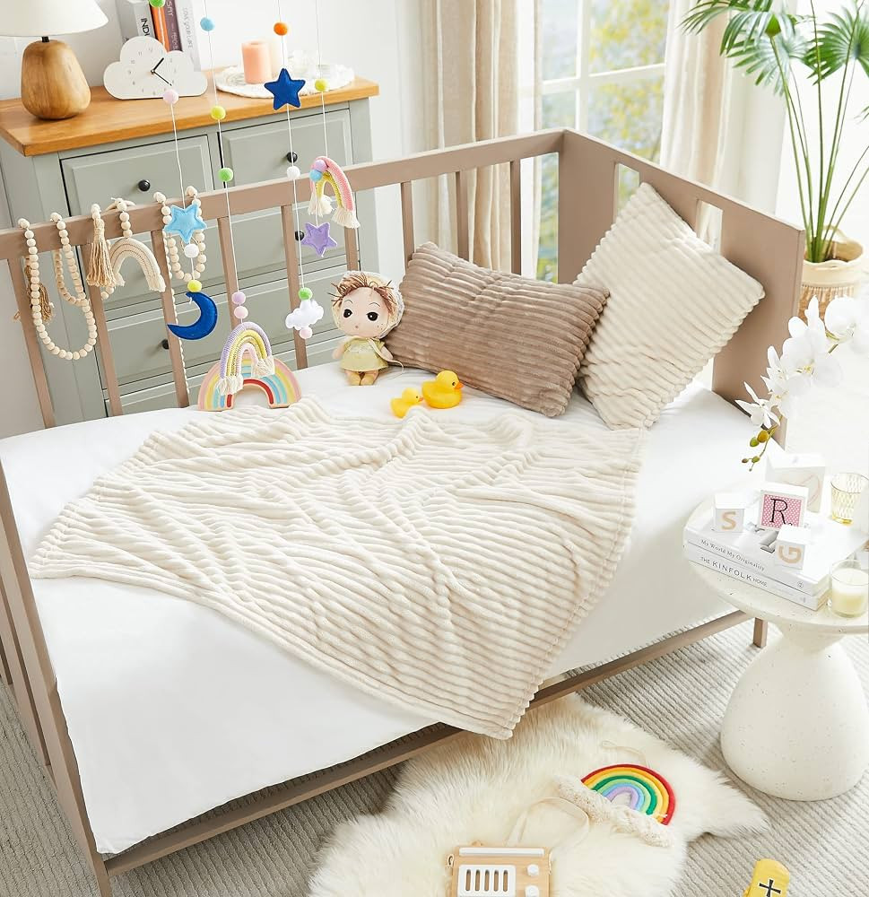 Geniospin Ivory Fleece Throw Blanket, 280GSM Extra Soft Lightweight Blanket with Strip, Plush Fuz... | Amazon (US)