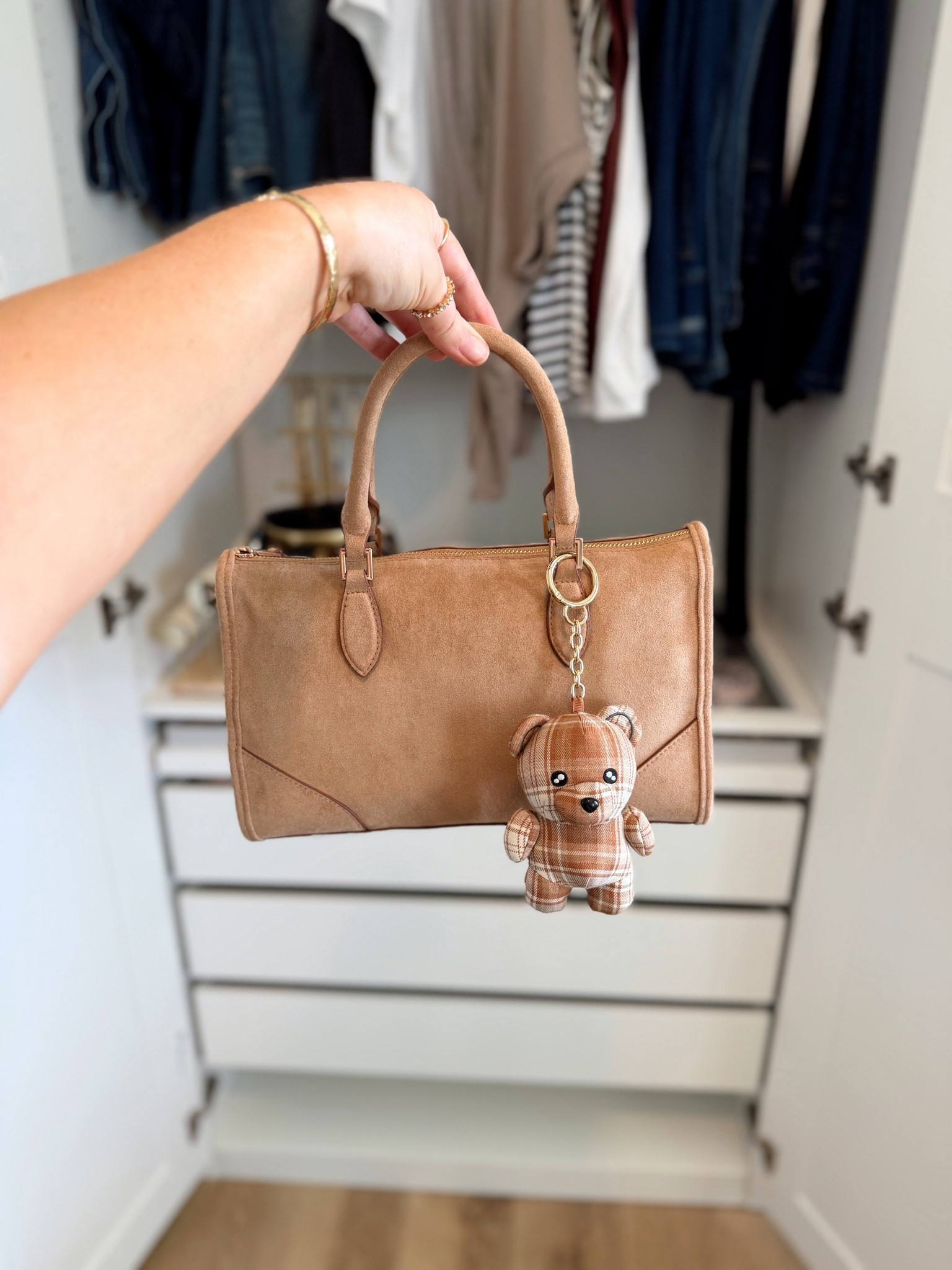 How cute is this suede bag? Love the color. Perfect for early Fall. Accessorized with a bear bag charm which is giving Blair Waldorf vibes 🤎🧸

#LTKootd #LTKSeasonal #LTKSaleAlert