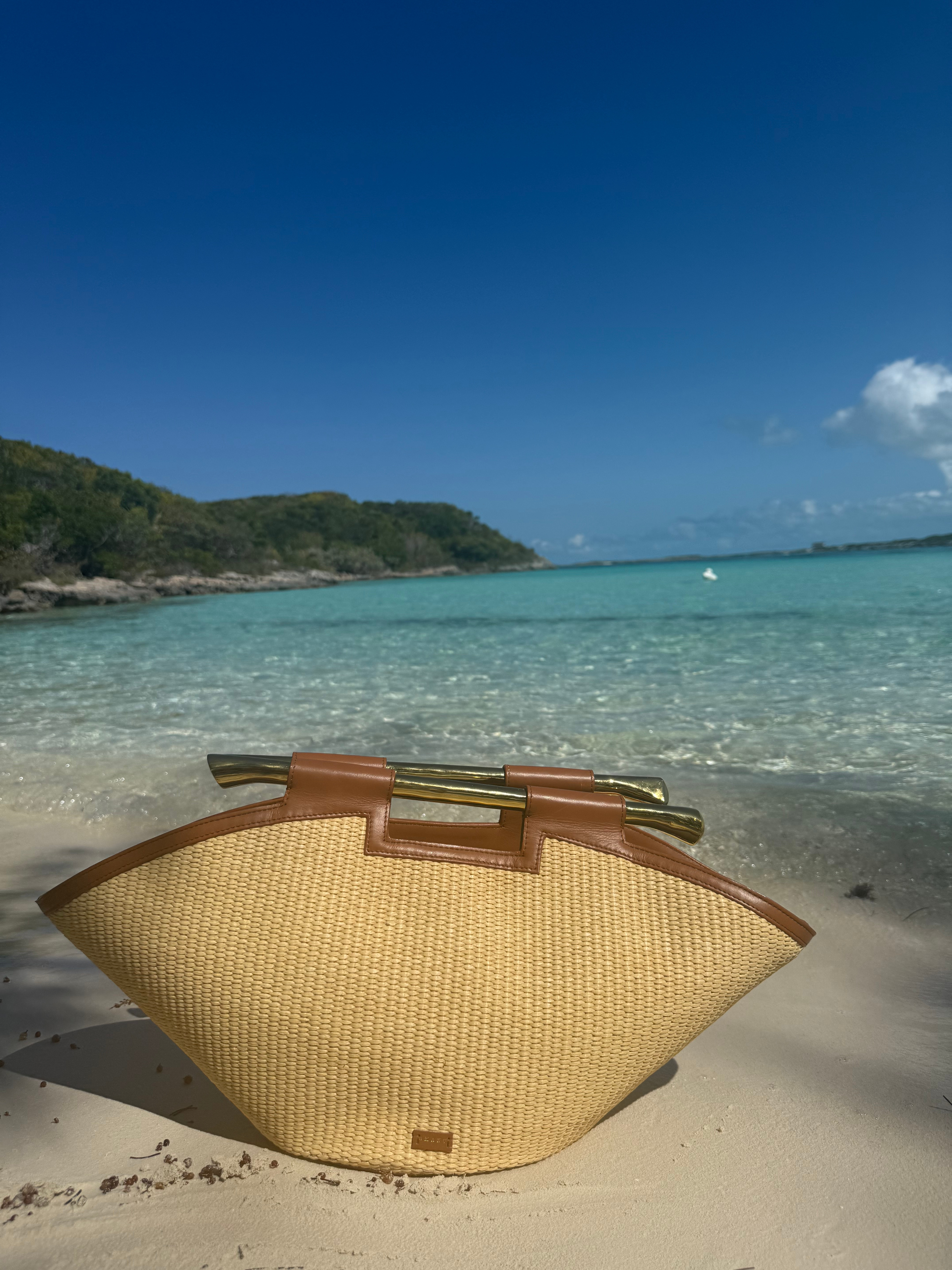 My exact beach bag is sold out, but linking similars🤎 

 #LTKStyleTip #LTKItBag