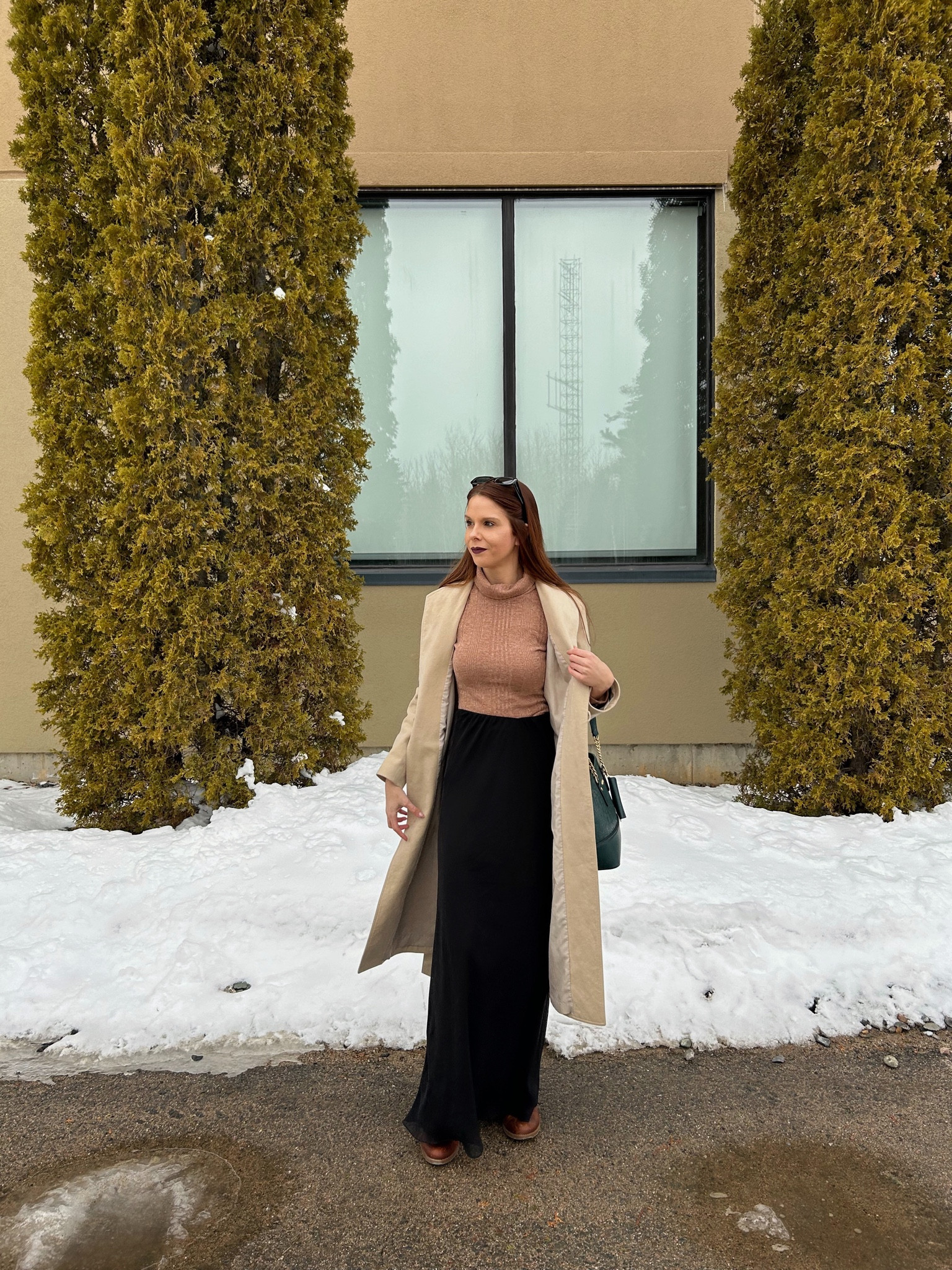 A dark toned trench look that suits Spring or Autumn. 

#LTKworkwear #LTKSeasonal #LTKstyletip