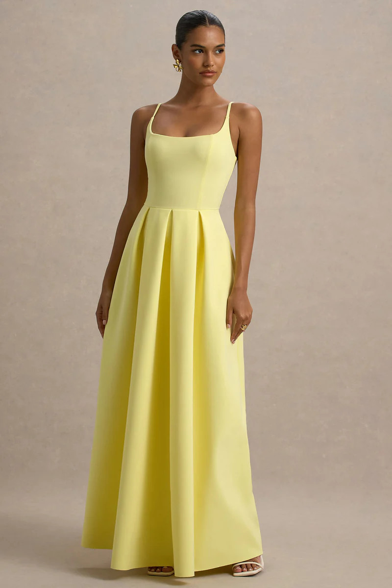 Bambina | Lemon Scoop-Neck Pleated Maxi Dress | Club L London