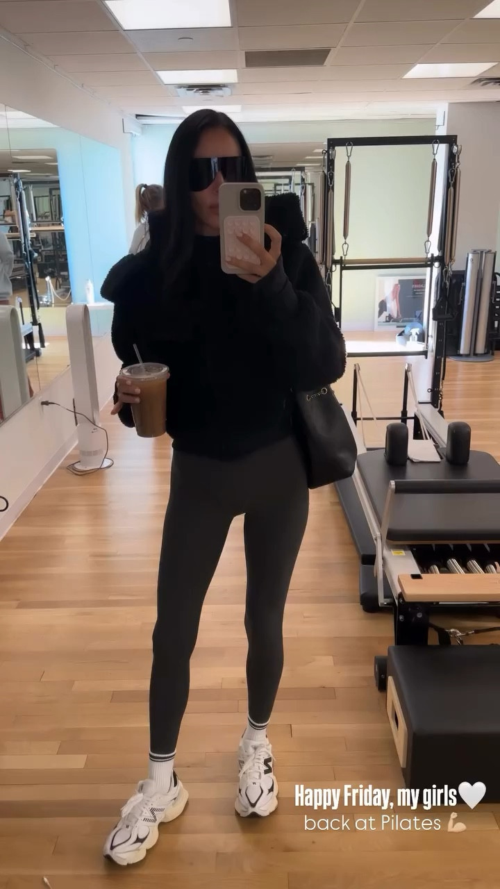 Happy Friday, my girls🤍 back at Pilates 💪🏼

#LTKStyleTip #LTKBeauty #LTKActive