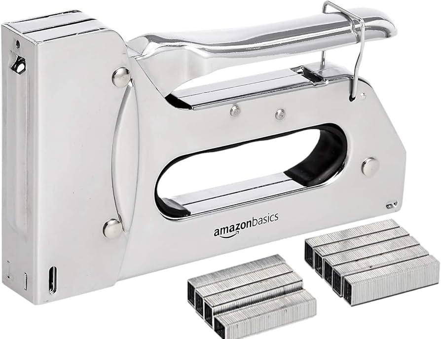 Amazon Basics Manual Staple Gun with 1000 Staples, for Upholstery and Carpentry | Amazon (US)