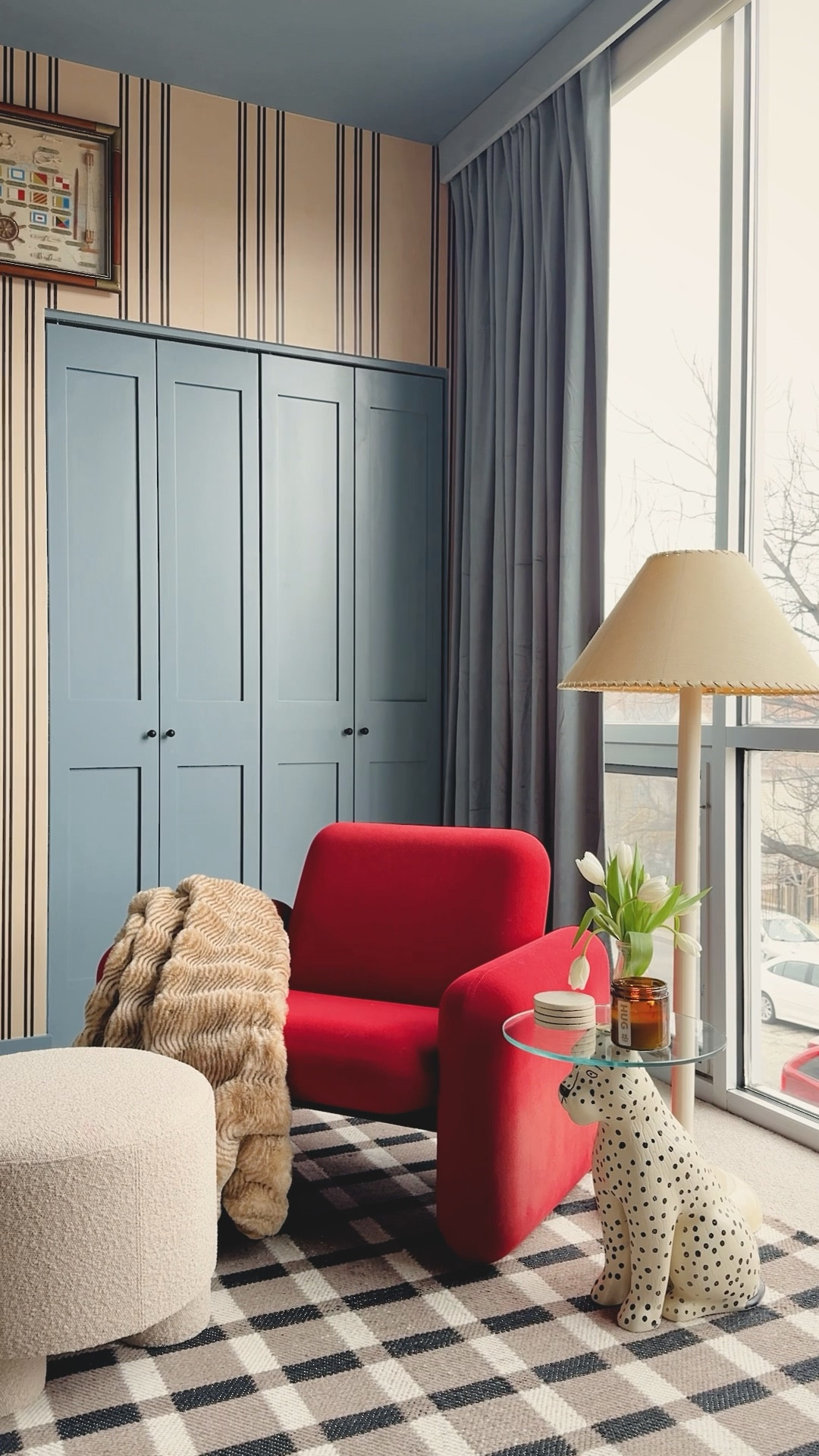 stripes 🤝 plaid 🤝 red 🤝 blue for eternity.

#study #homeoffice #redandblue #stripedwallpaper 

#LTKHome