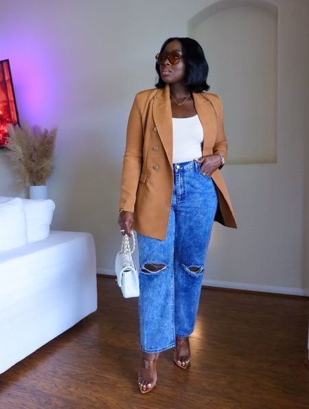 OOTD: I have been loving my shein denim lately and these shoes are a staple! This fall, pairing a blazer with a simple base is ✨🤌🏾

#LTKbeauty #LTKHoliday #LTKstyletip