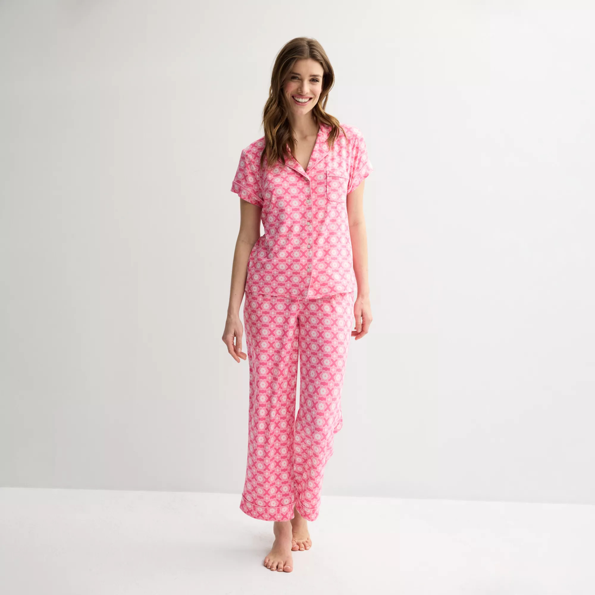 Women's Draper James 2-Piece Printed Cozy Short Sleeve Notch Collar Pajama Top & Pajama Pants Set | Kohl's