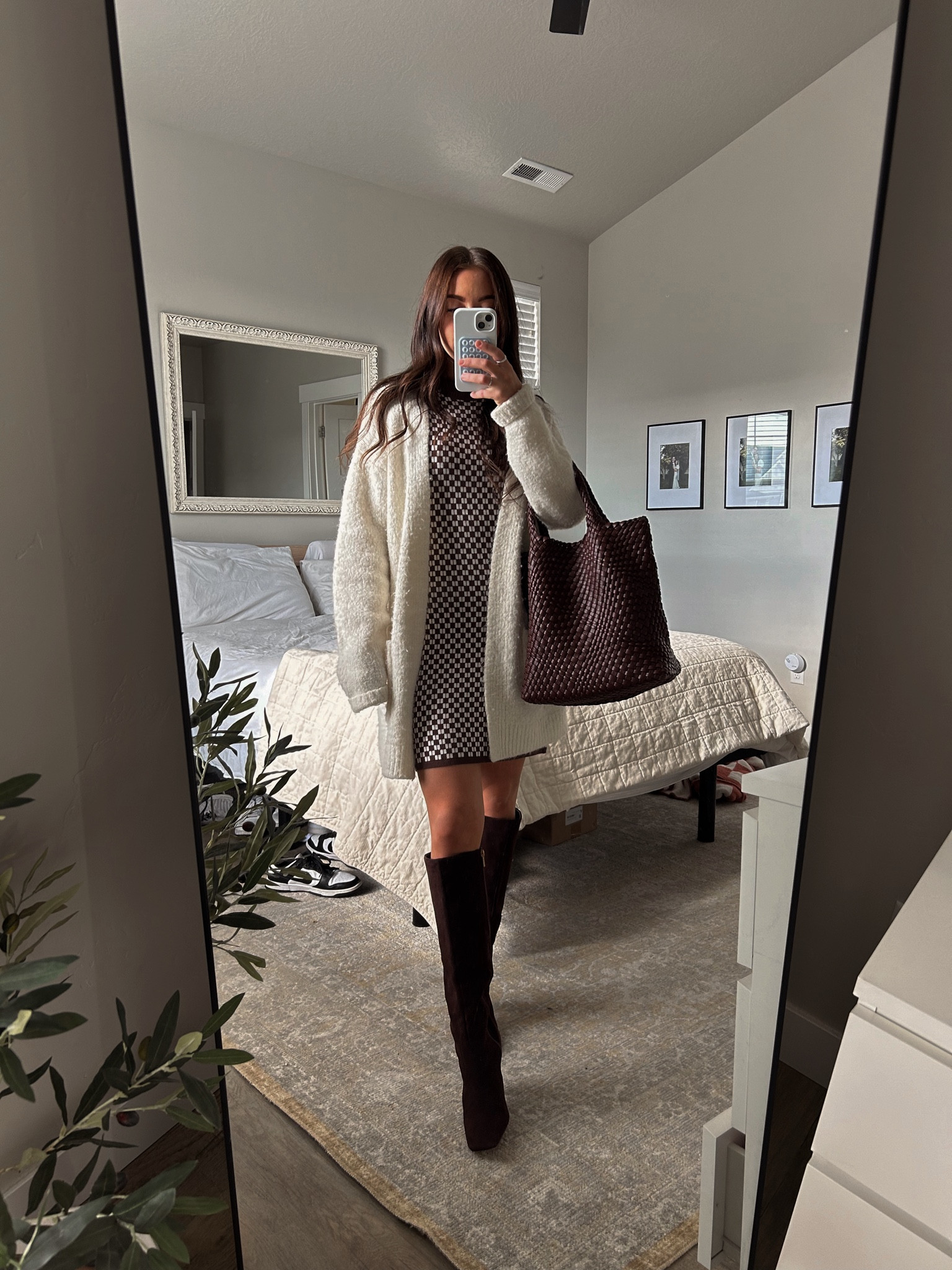 cozy sunday best! 🤎🤎

#LTKShoeCrush #LTKItBag #LTKSeasonal