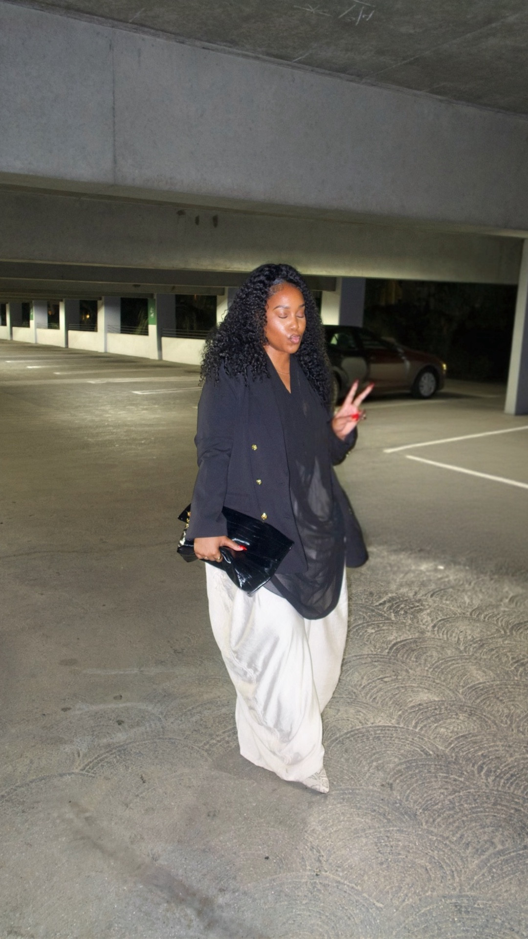 A little black and cream number. Super flowy and comfy. 

#LTKootd #LTKValentine #LTKMidsize