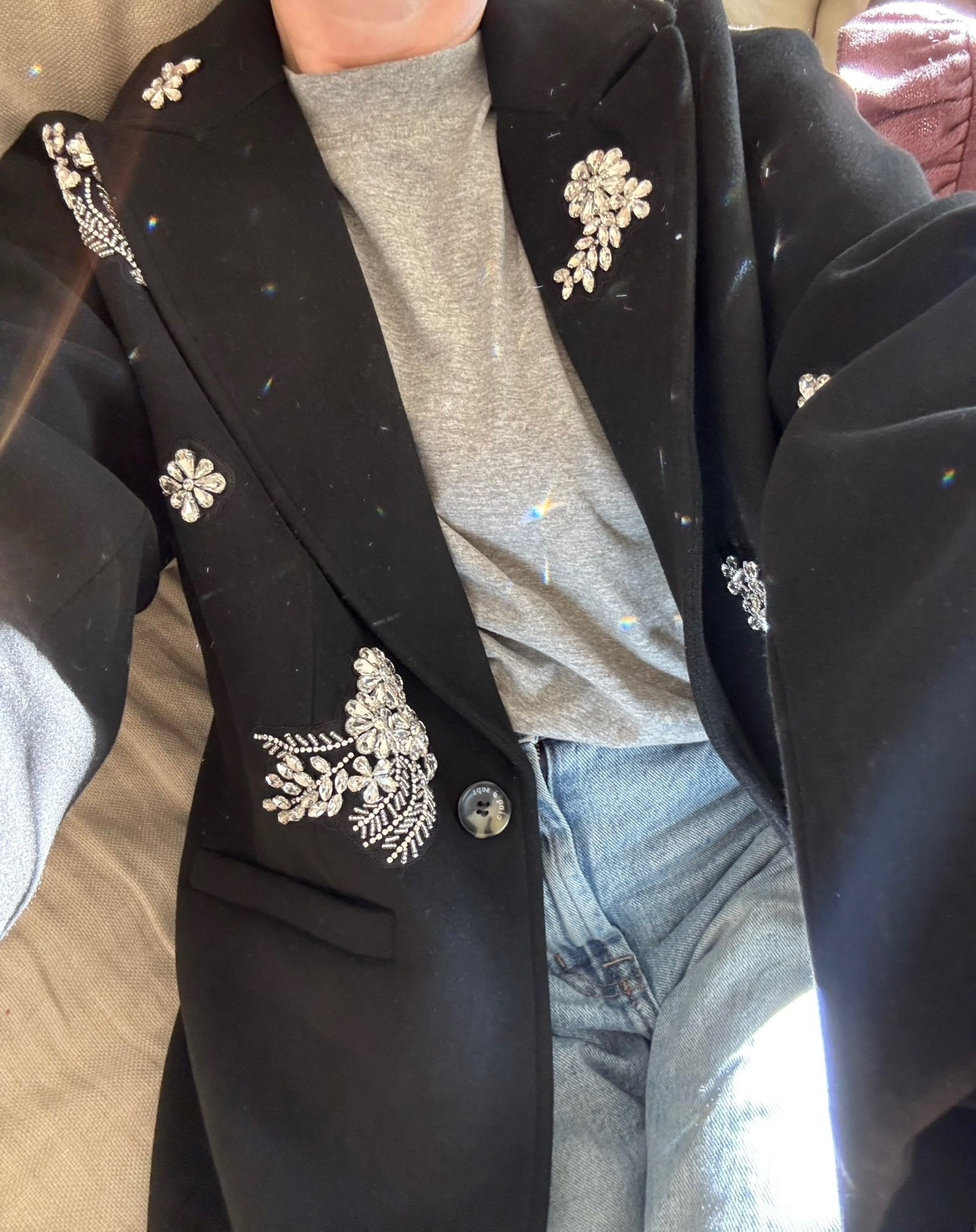 The light hitting off the crystals ✨ @saks @cinqasept #saks #SaksPartner #cinqasept @shop.ltk https://liketk.it/5DQQA #liketkit

#LTKootd #LTKHoliday