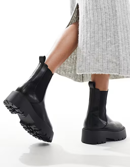 ASOS DESIGN Amy chunky Chelsea boots in black | ASOS (Global)
